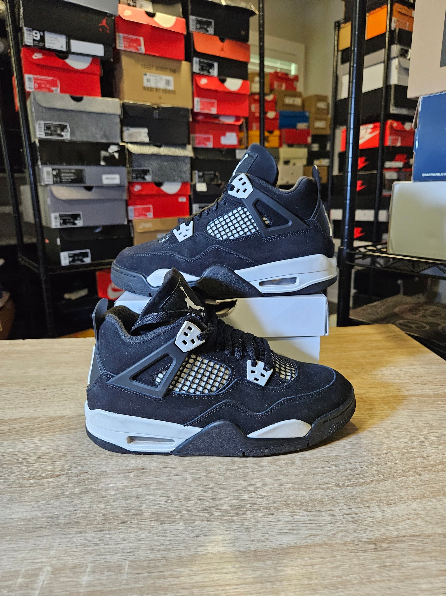 Size 6 - AJ 4 Retro White Thunder