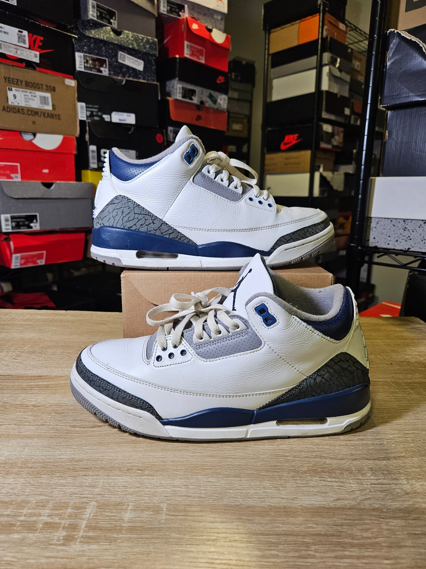 Size 9.5 - AJ 3 Retro Midnight Navy