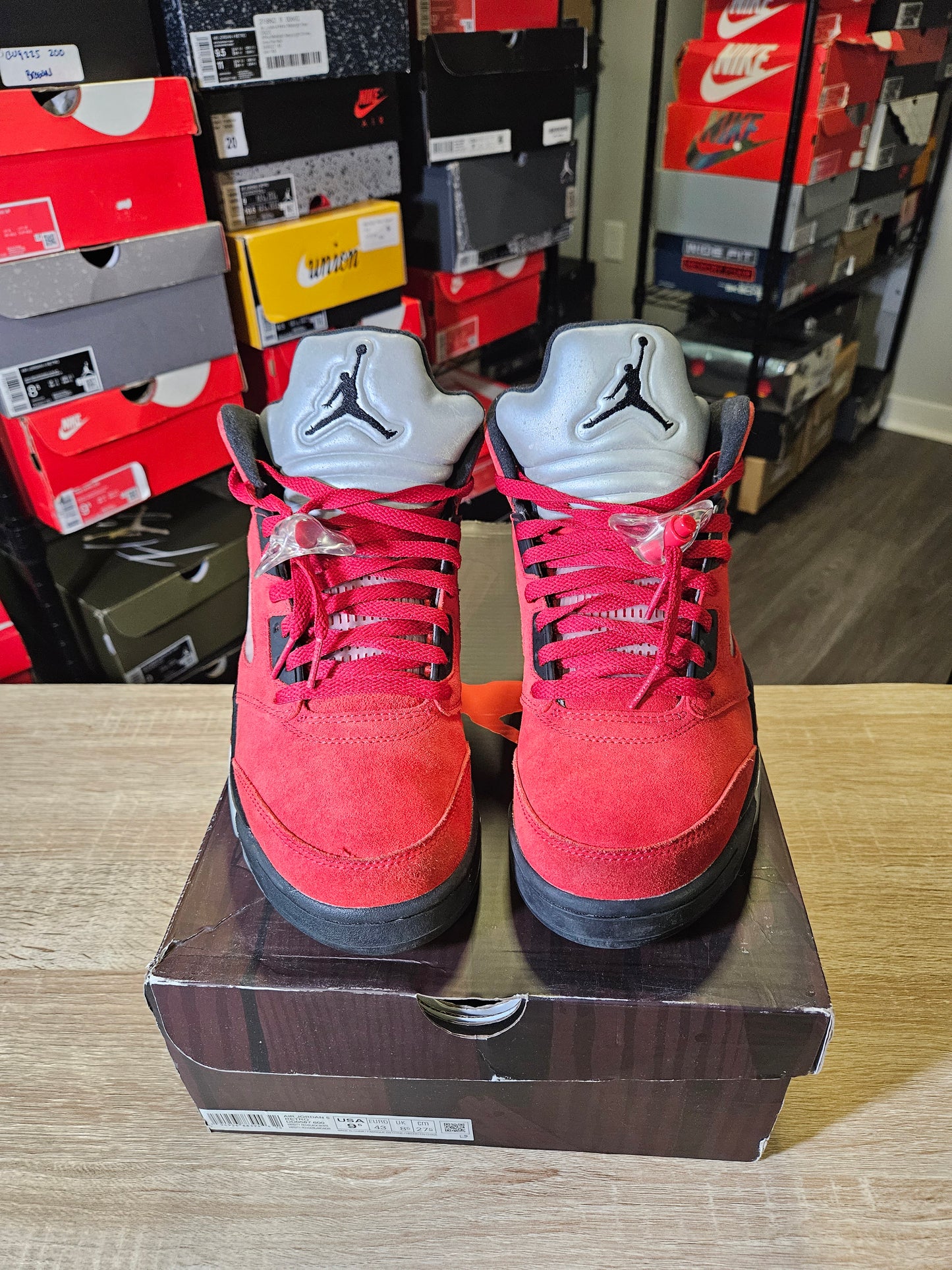 Size 9.5 - AJ 5 Retro Mid Raging Bull