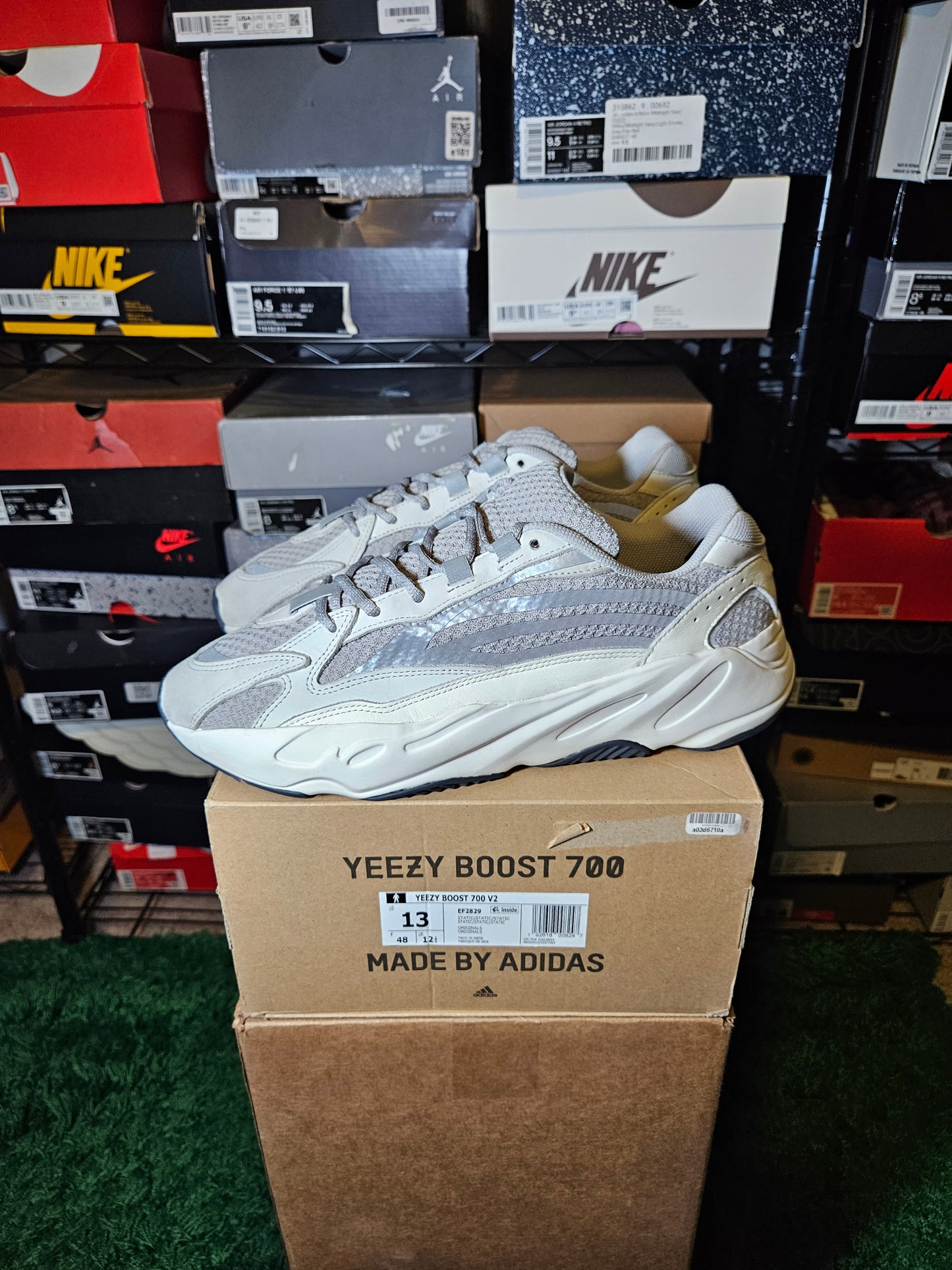 Size 13 - YZY 700 V2 Low Static