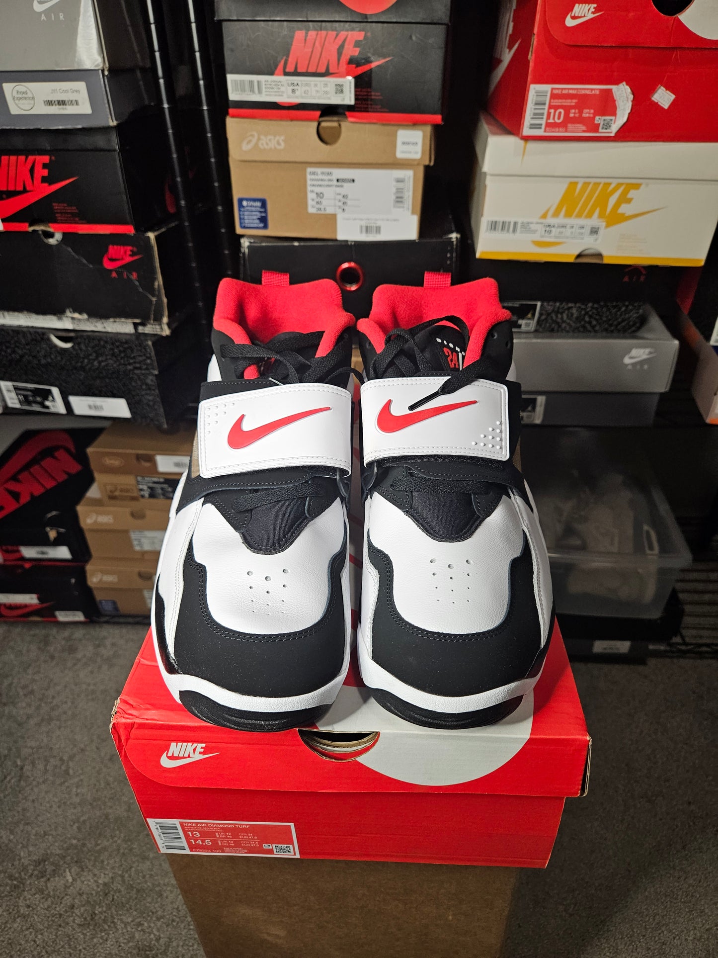 Size 13 - Diamond Turf 2025 49ers