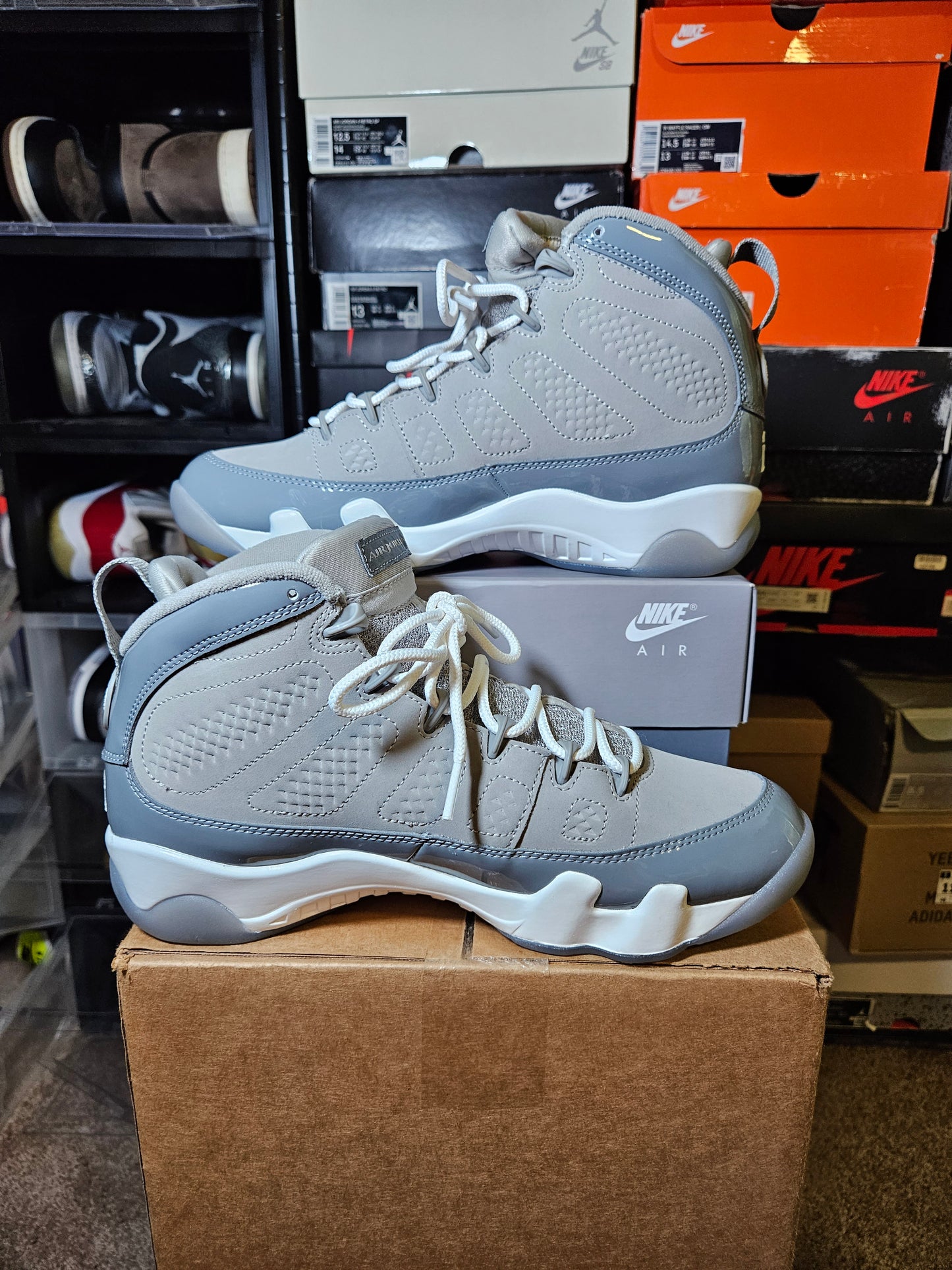 Size 9 - AJ 9 Retro 2025 Cool Grey