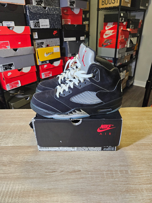 Size 9 - AJ 5 Retro OG Black Metallic Reimagined