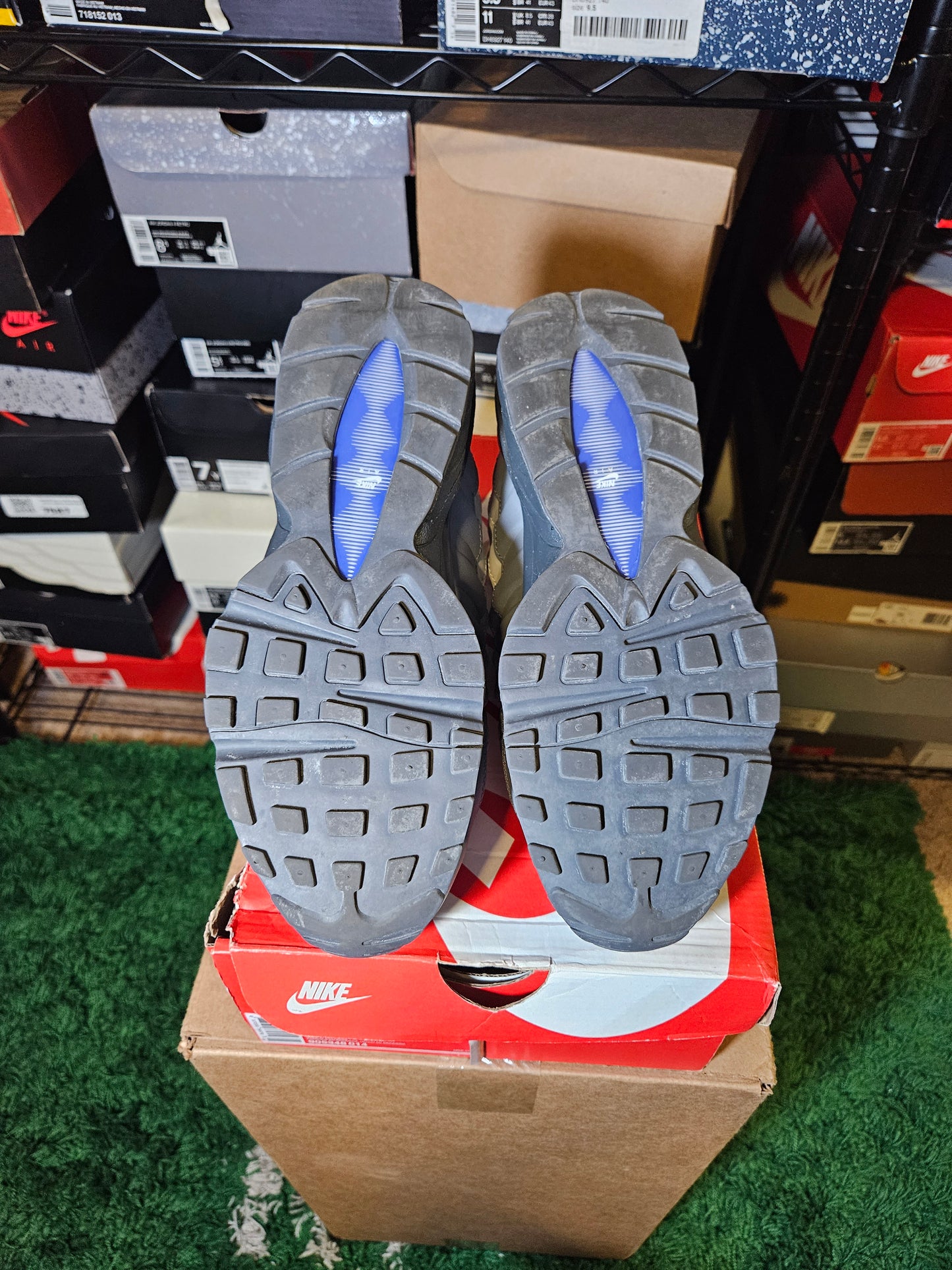 Size 7Y - Air Max 95 Low