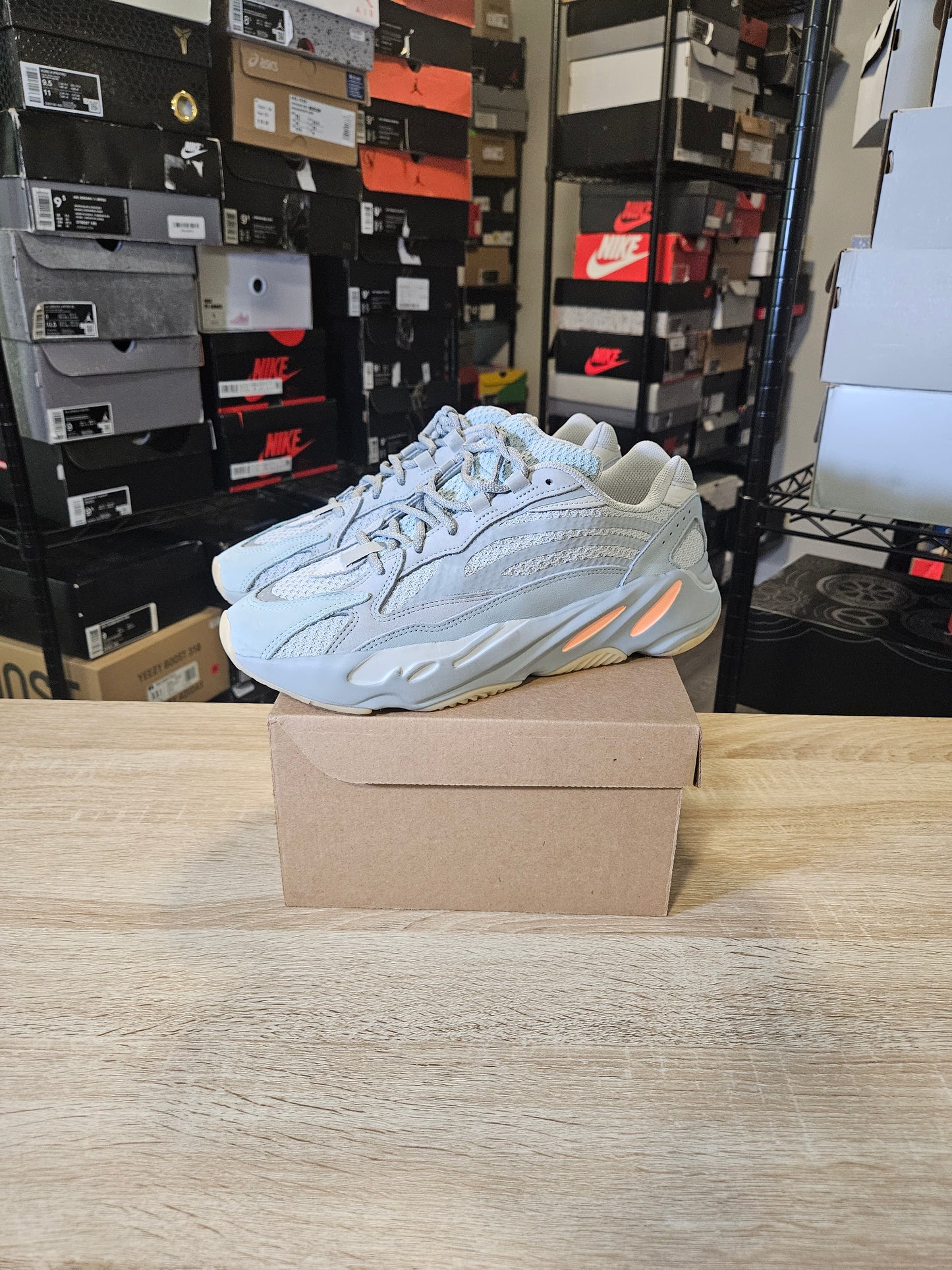Size 10.5 - YZY 700 V2 Inertia