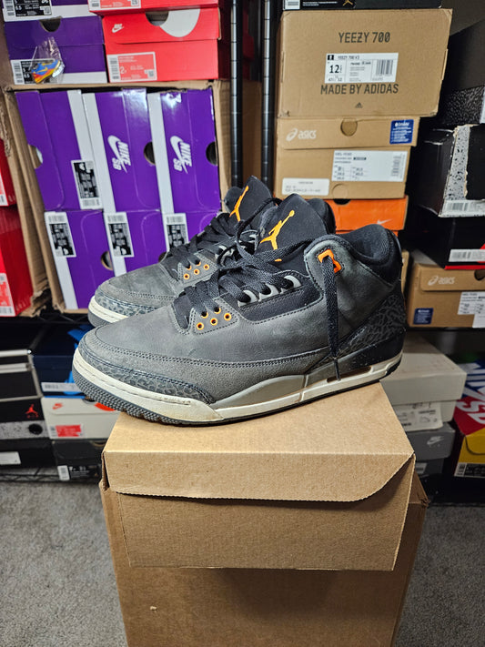 Size 10.5 - AJ 3 Retro 2023 Mid Fear