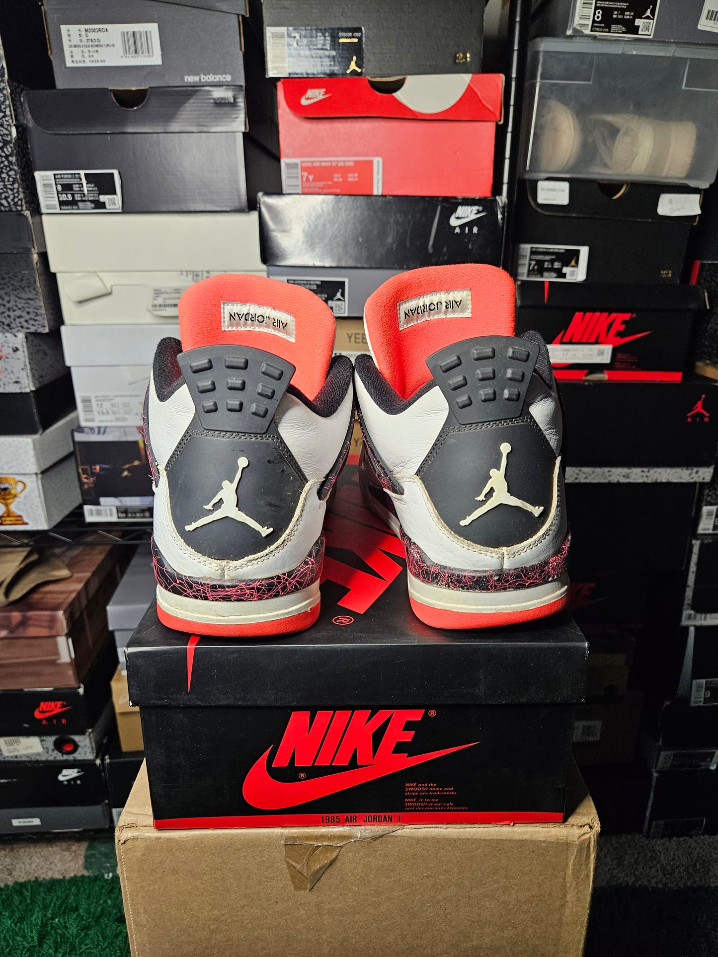 Size 11 - AJ 4 Bright Crimson 2019