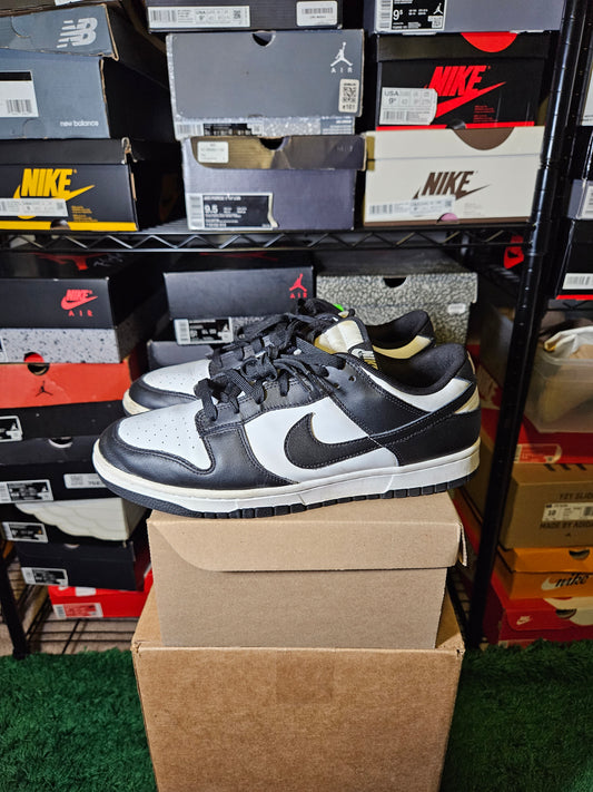 Size 11.5 - Dunk Low Black White