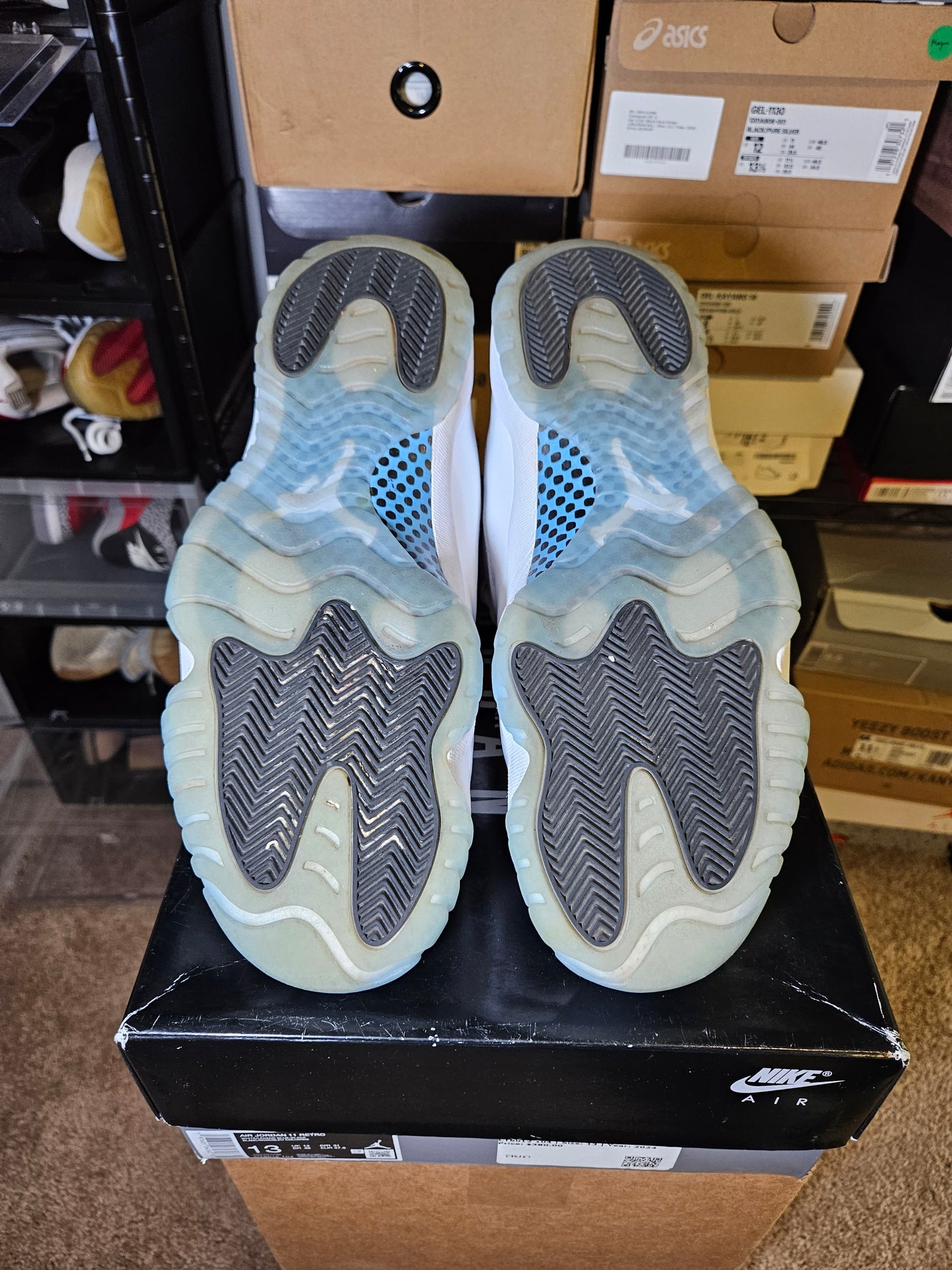 Size 13 - AJ 11 Retro 2024 Legend Blue / Columbia