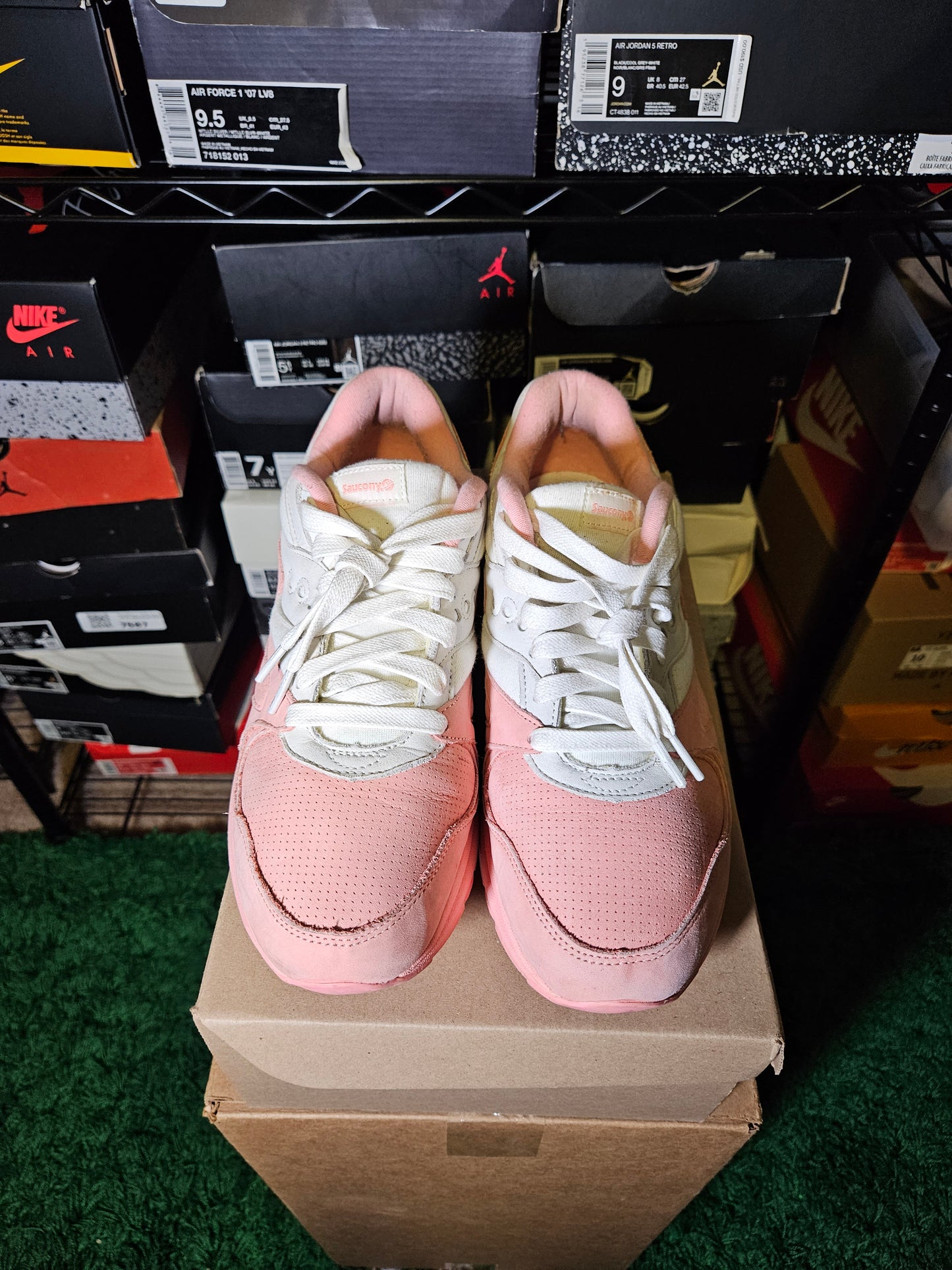 Size 11 - Saucony Grid 8000 Gelato Pack
