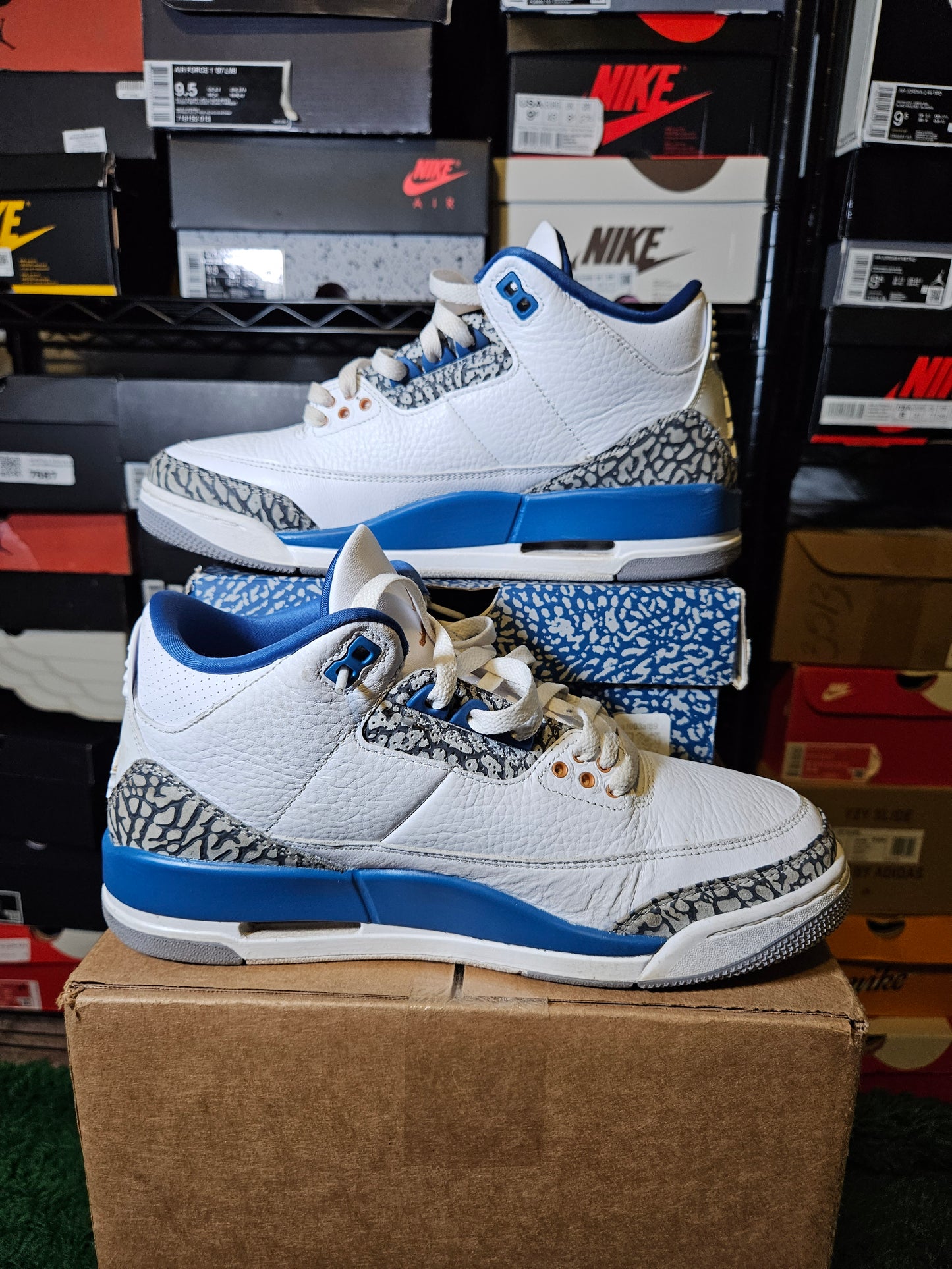 Size 8.5 - AJ 3 Retro Mid Washington Wizards