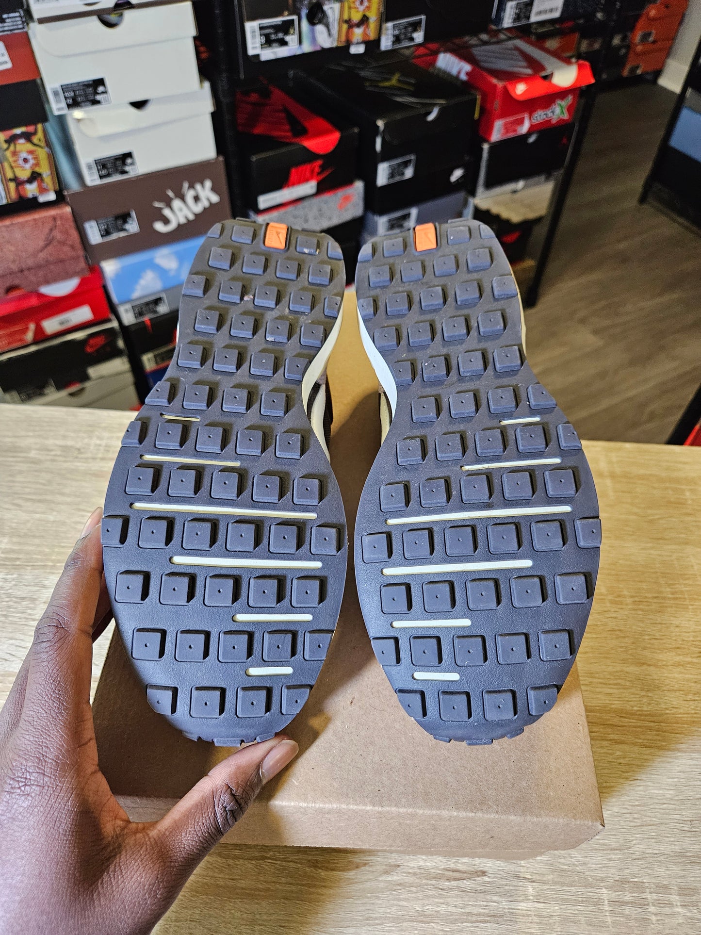 Size 7 - Waffle One Light Chocolate