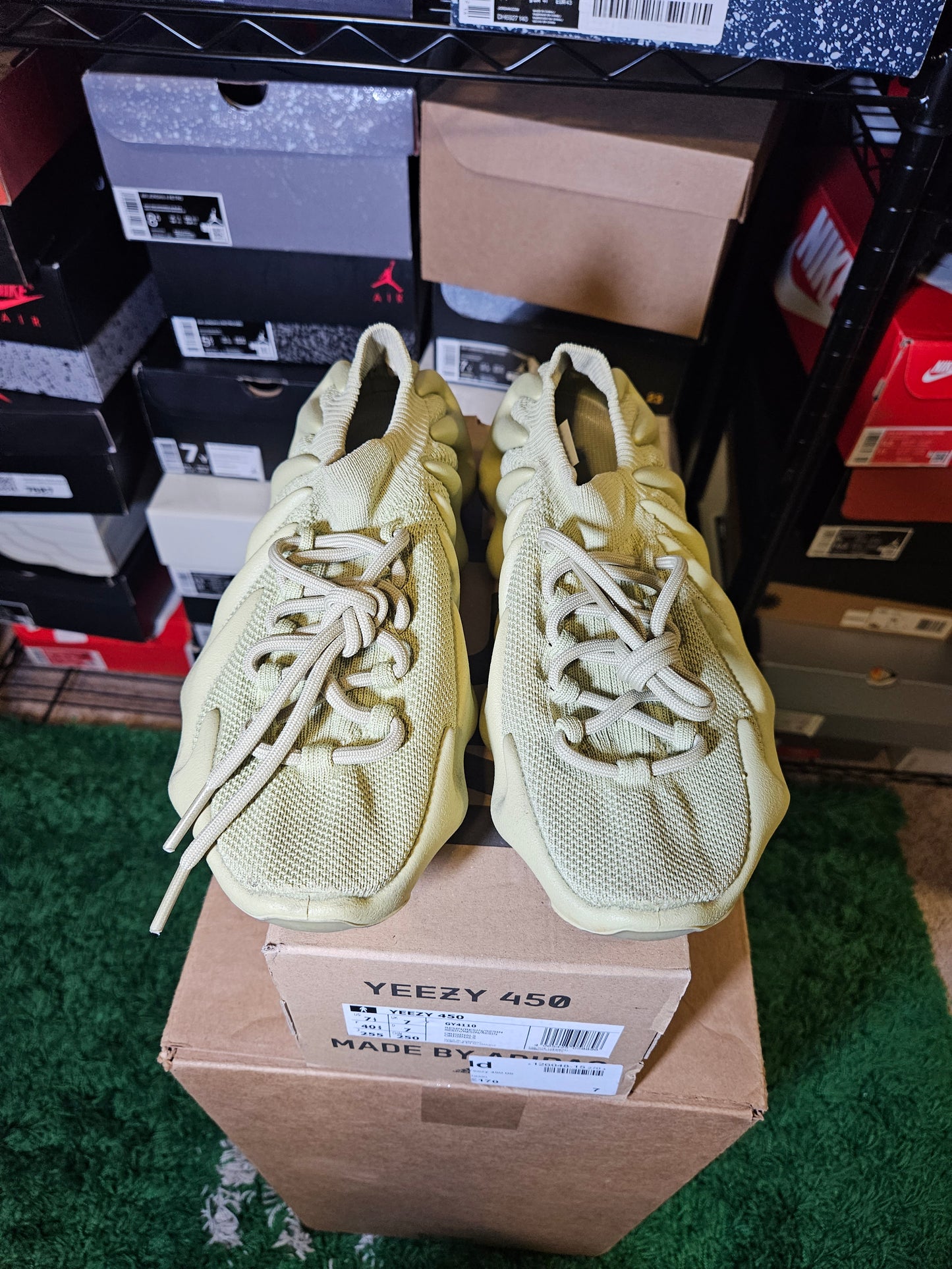 Size 7.5 - YZY 450 Resin