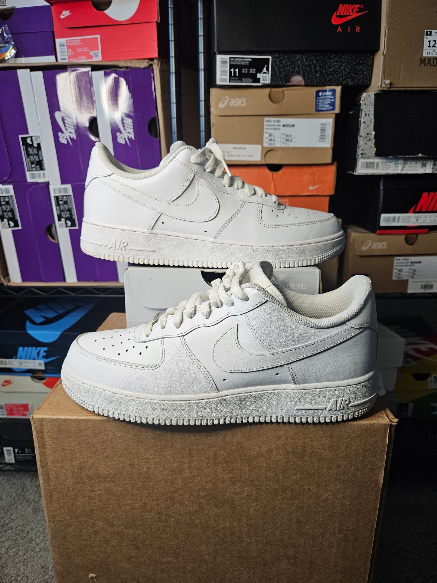 Size 11 - AF 1 Low '07 White