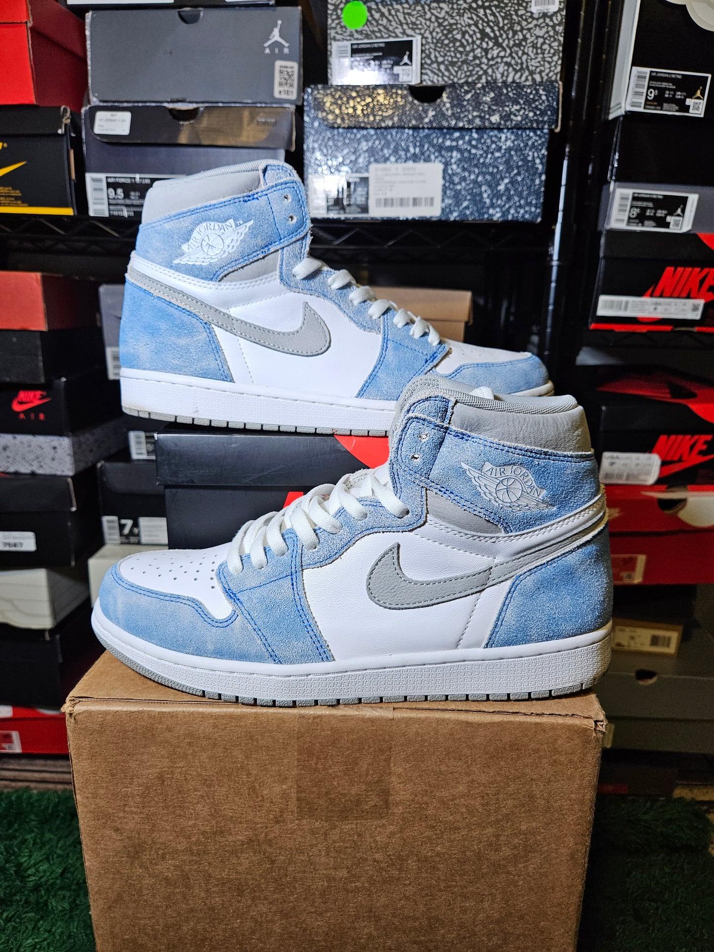 Size 10.5 - AJ 1 Retro OG High Hyper Royal