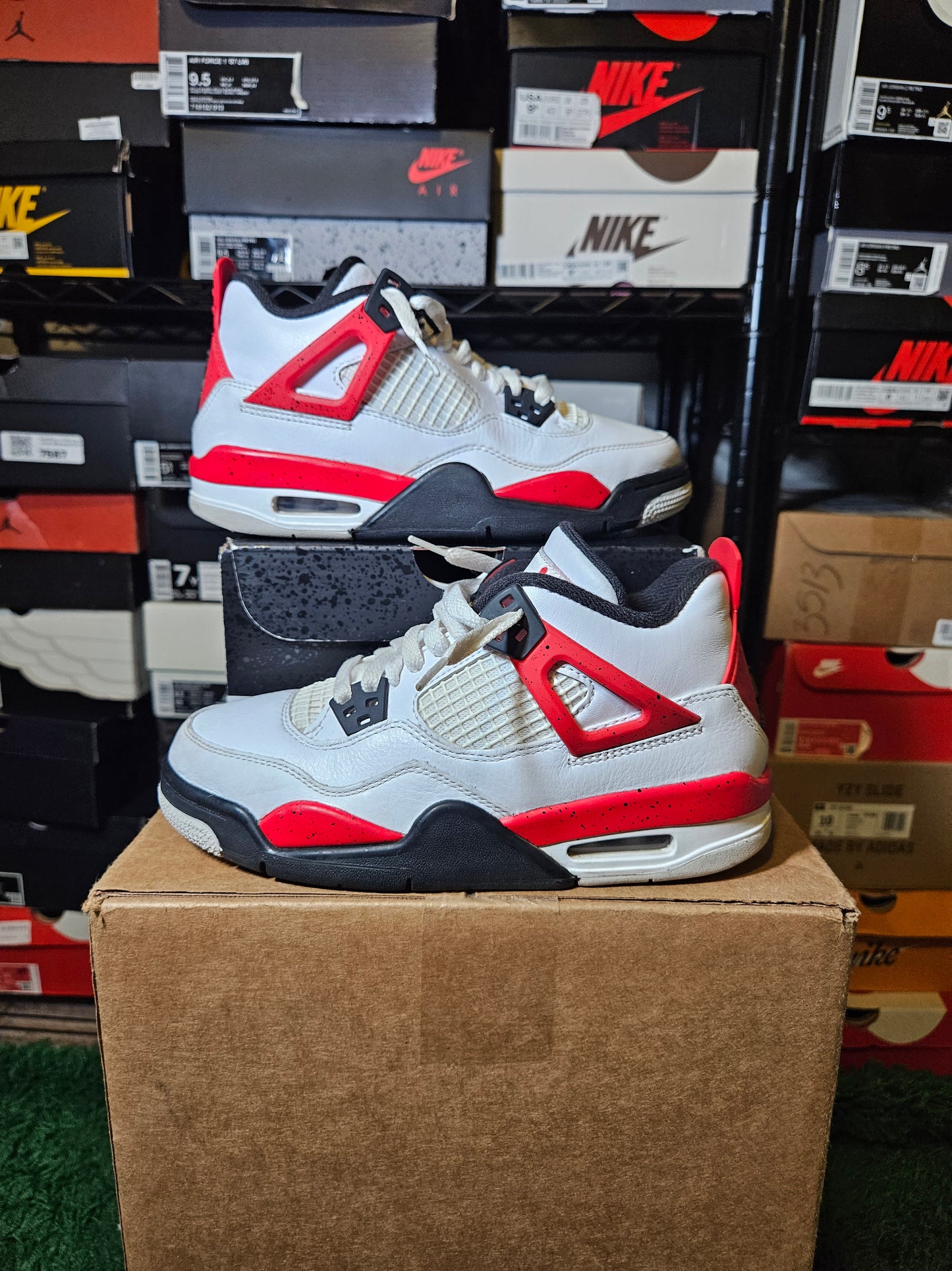 Size 4 - AJ 4 Retro Mid Red Cement