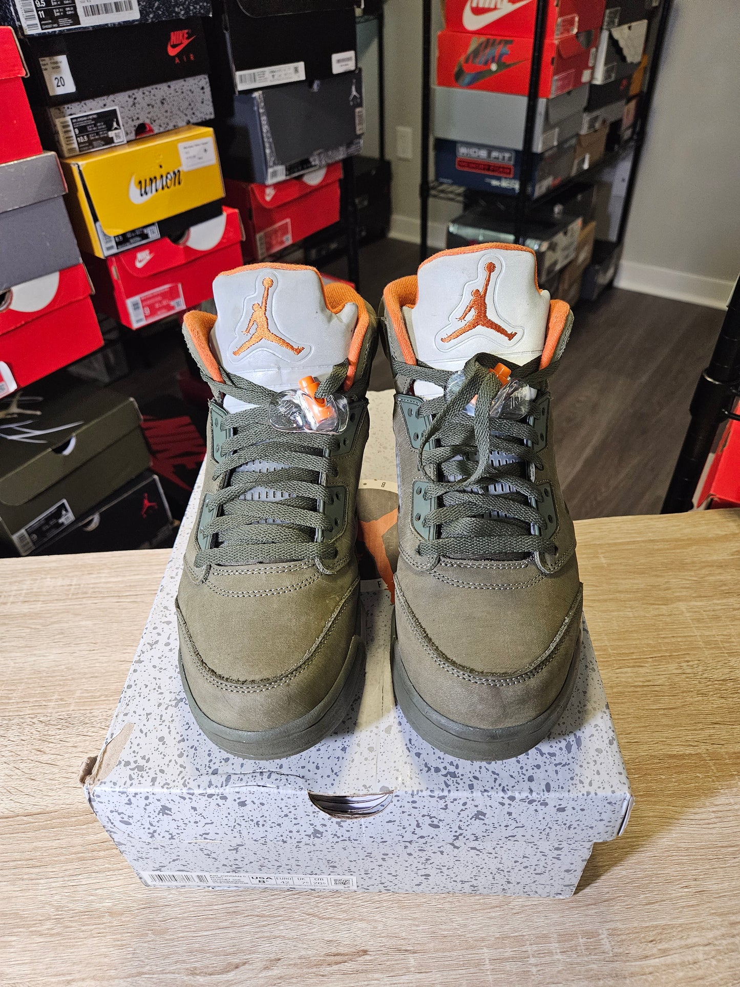 Size 8.5 - AJ 5 Retro 2024 Olive