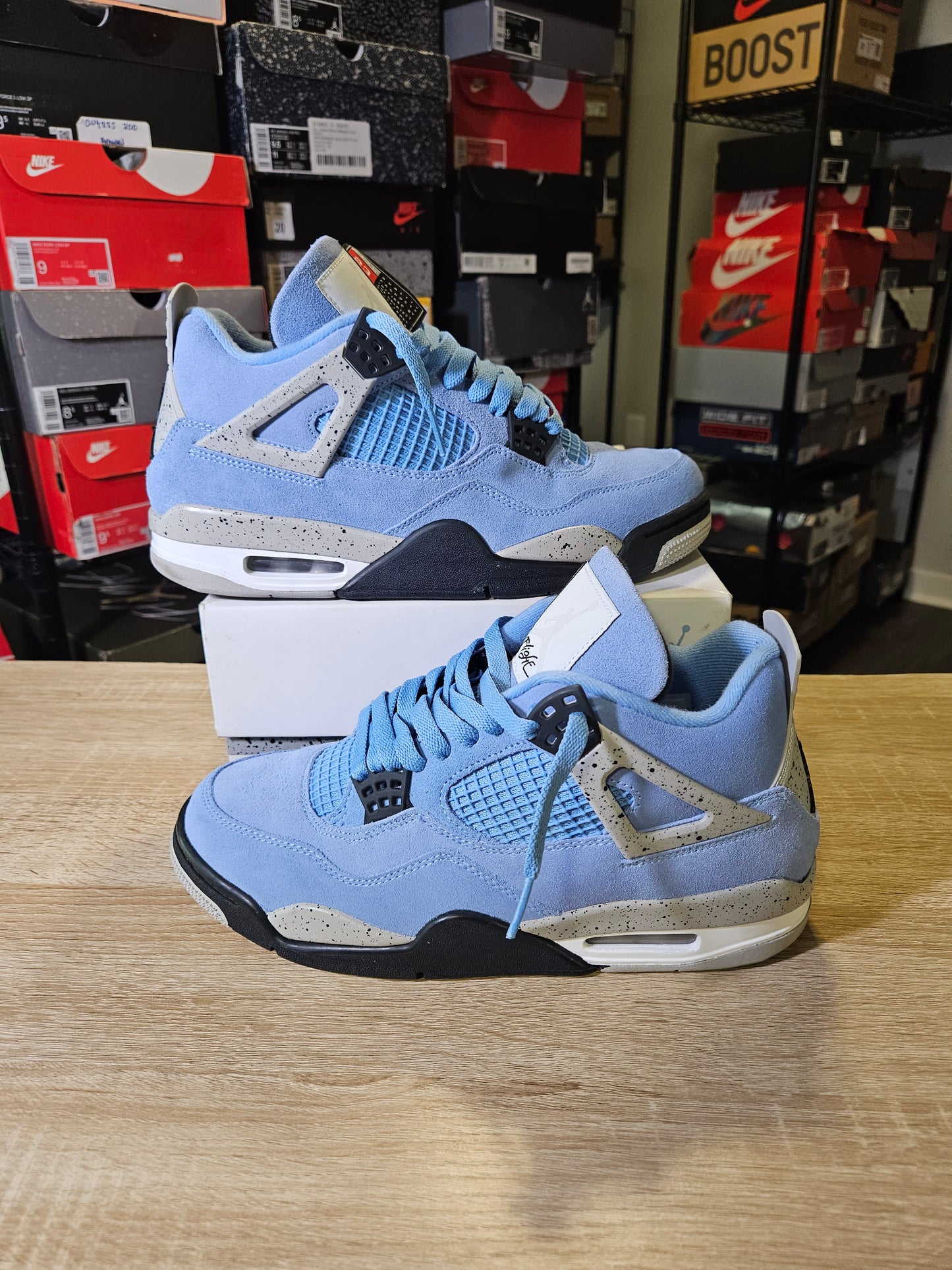 Size 8.5 - AJ 4 Retro Mid University Blue