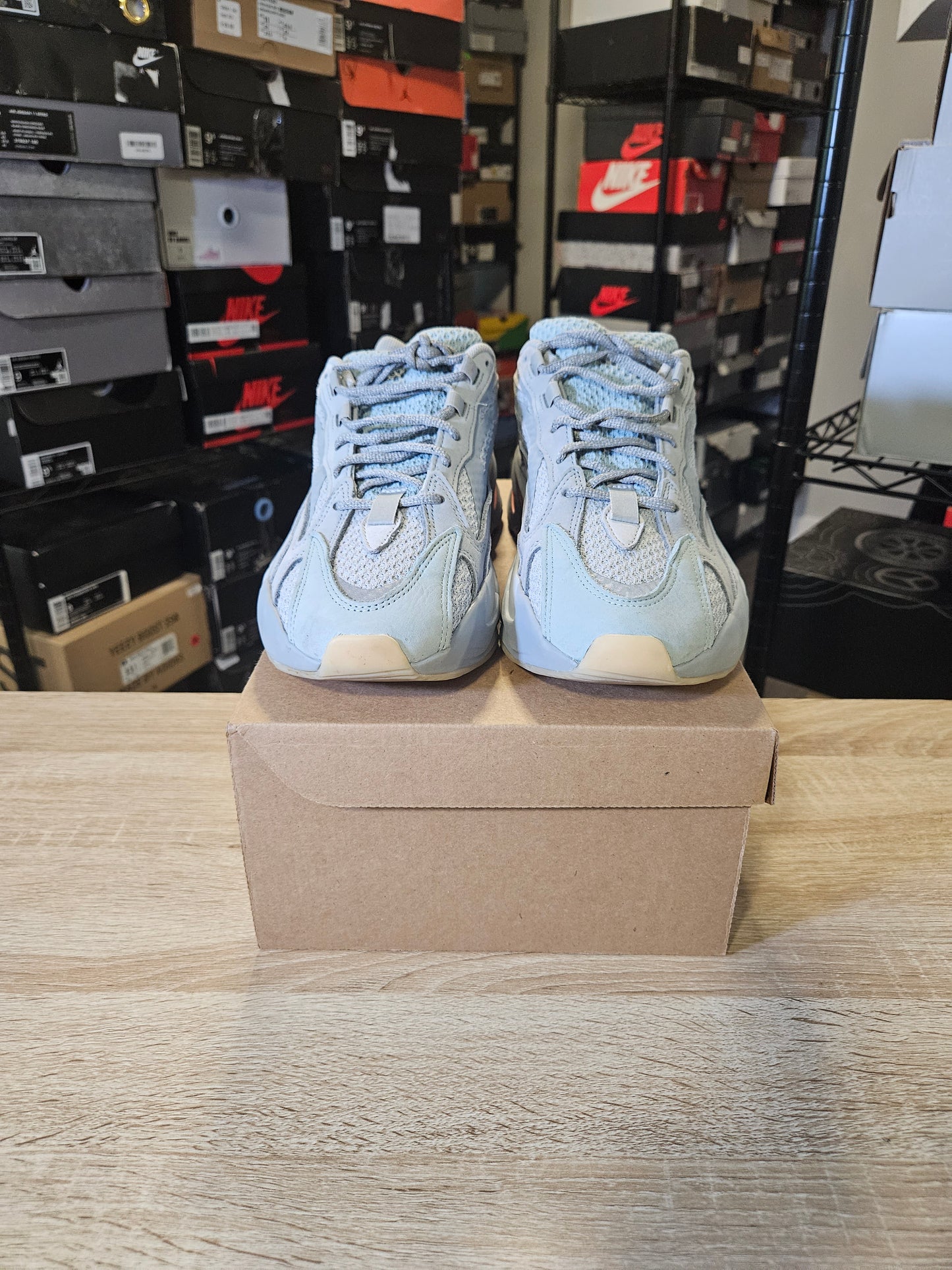Size 10.5 - YZY 700 V2 Inertia