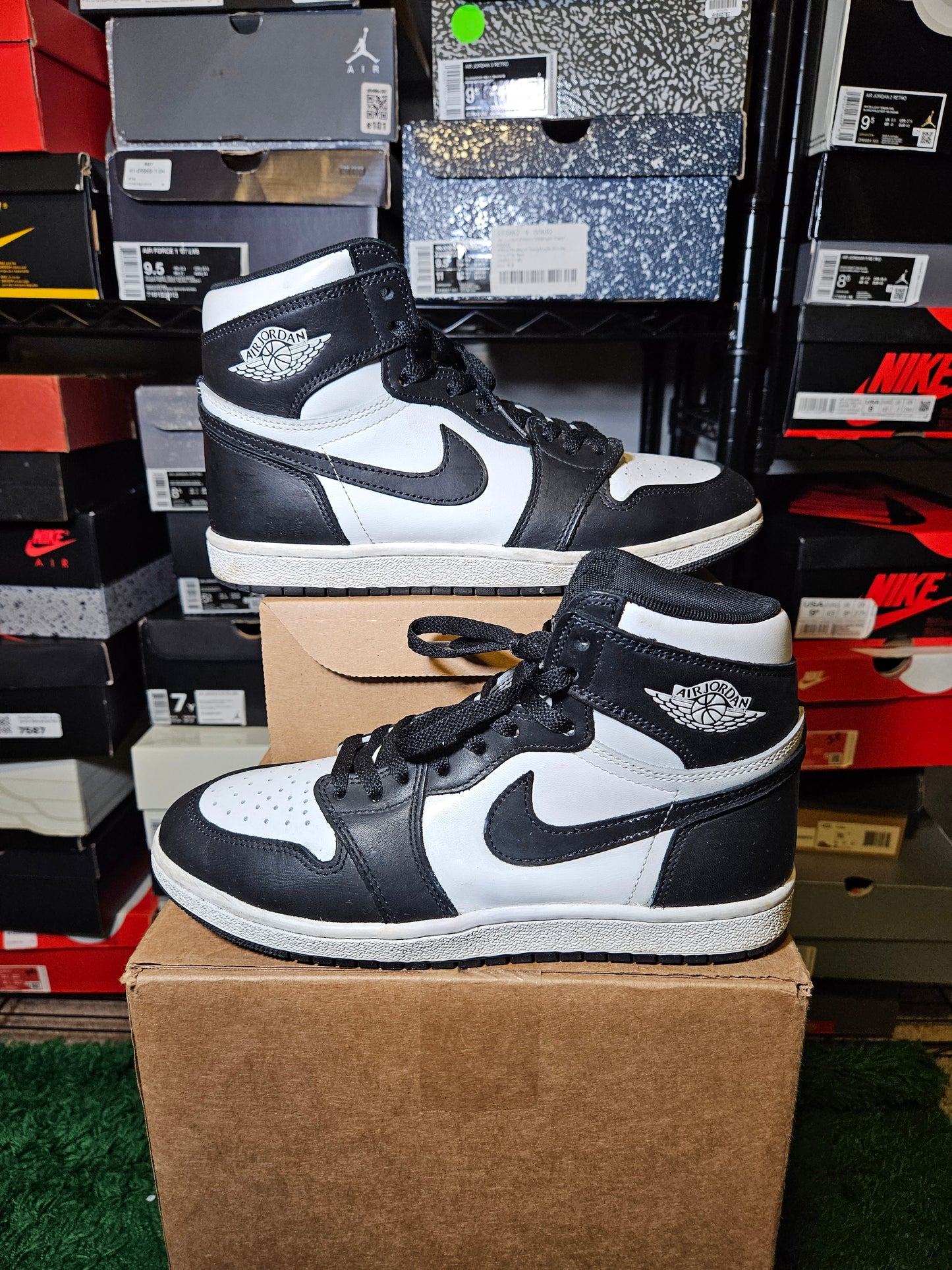 Size 8.5 - AJ 1 Retro '85 OG High Black White
