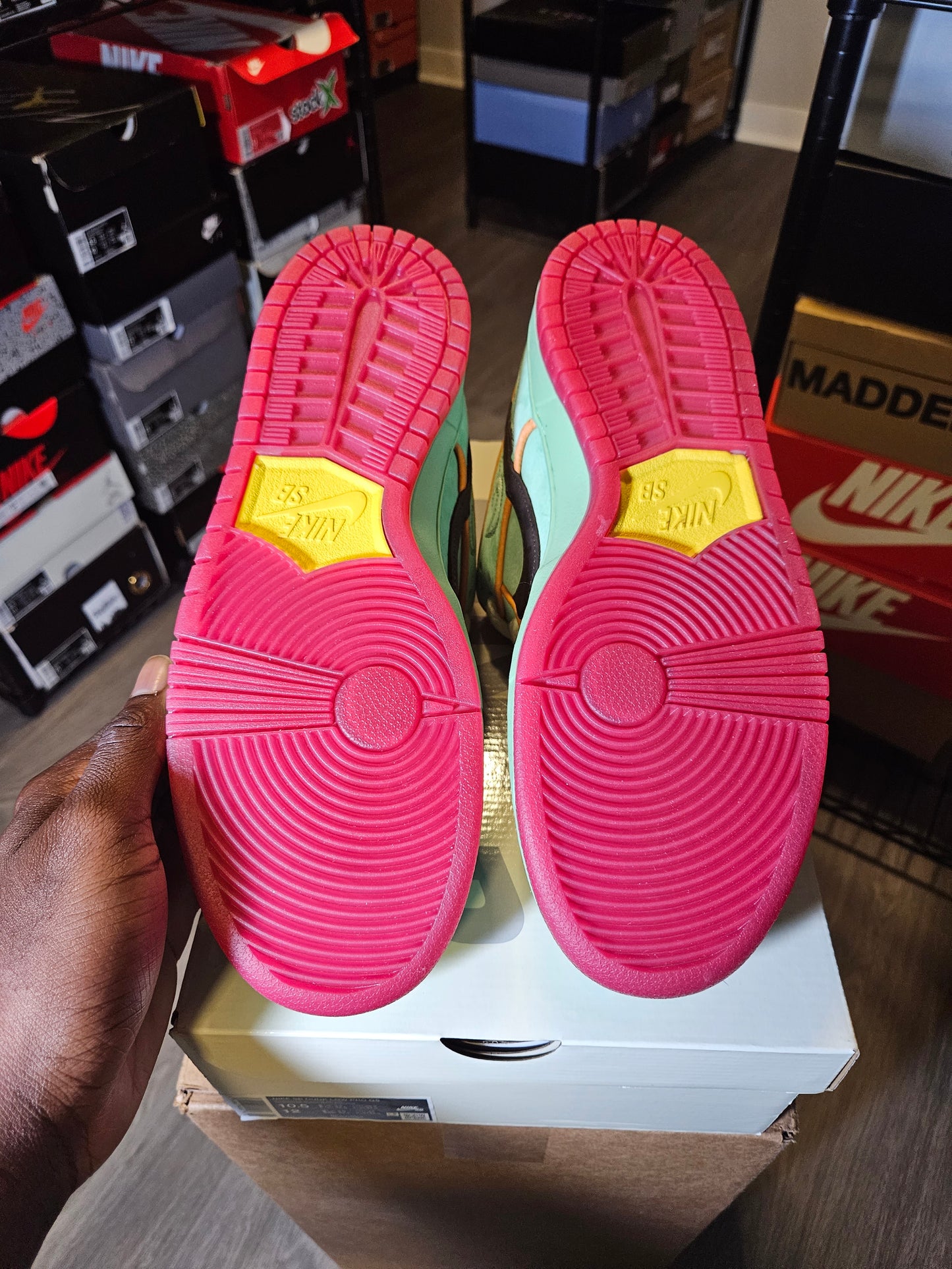 Size 10.5 - Dunk SB Low Rodeo
