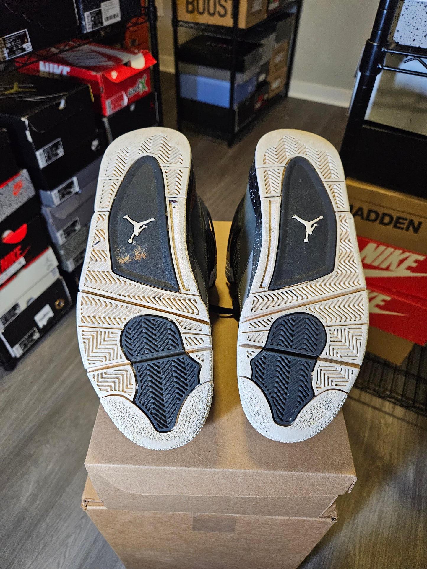Size 10.5 - AJ 4 Retro 2024 Fear