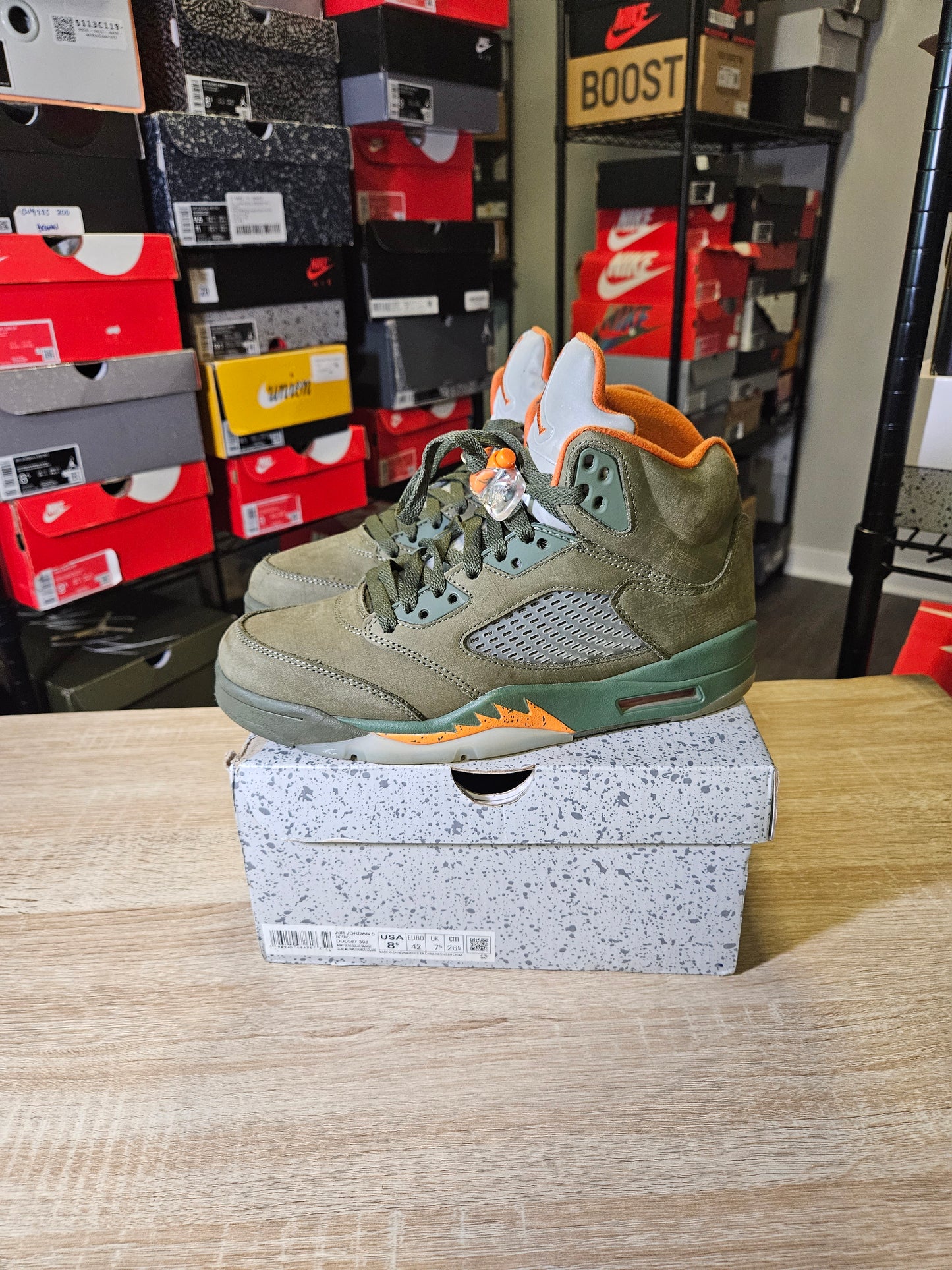 Size 8.5 - AJ 5 Retro 2024 Olive
