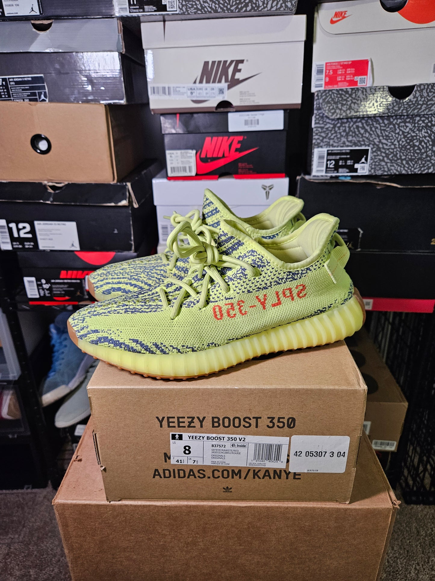 Size 8 - YZY 350 V2 Low Semi Frozen Yellow