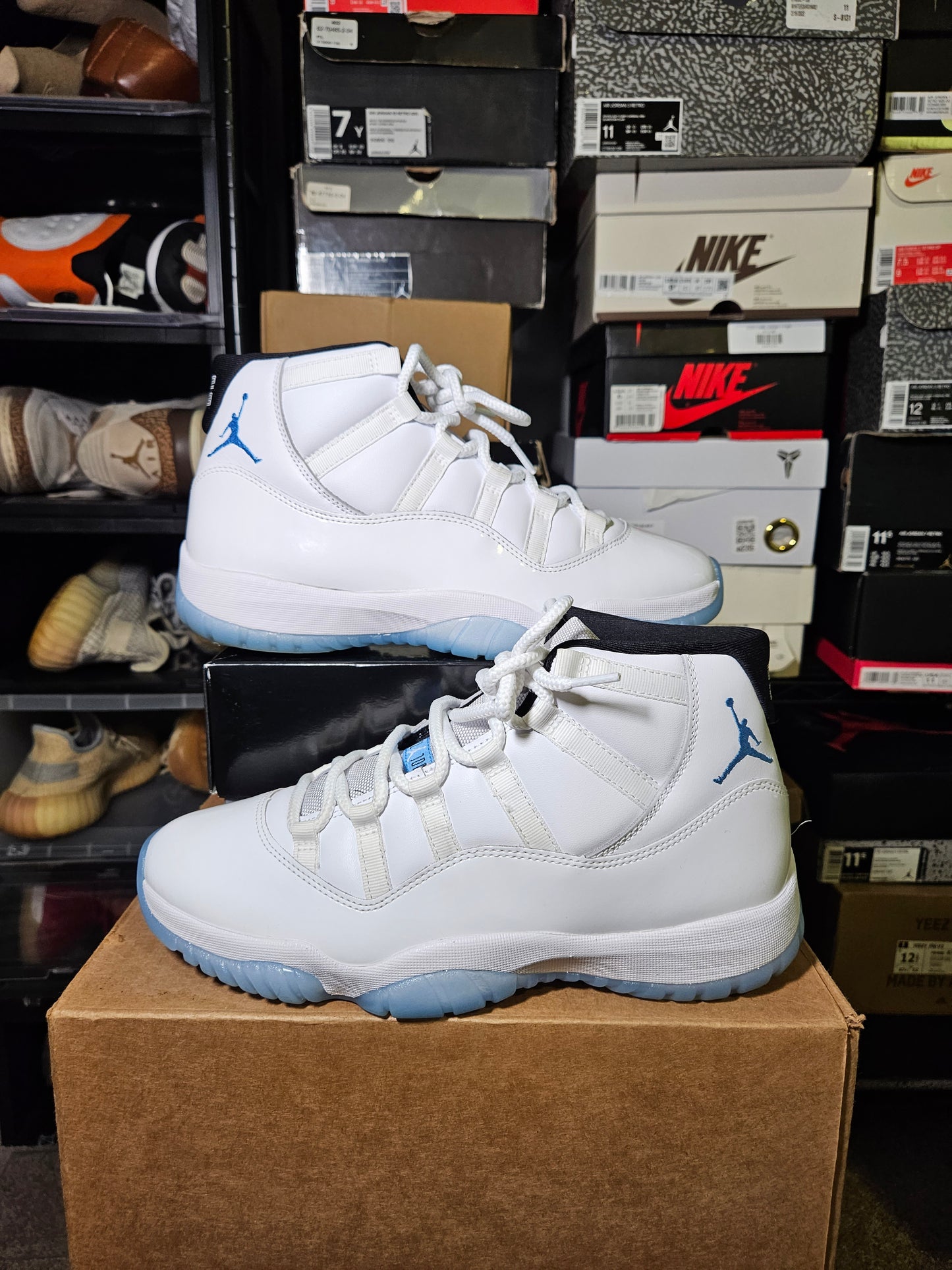 Size 10.5 - AJ 11 Retro 2024 Legend Blue / Columbia
