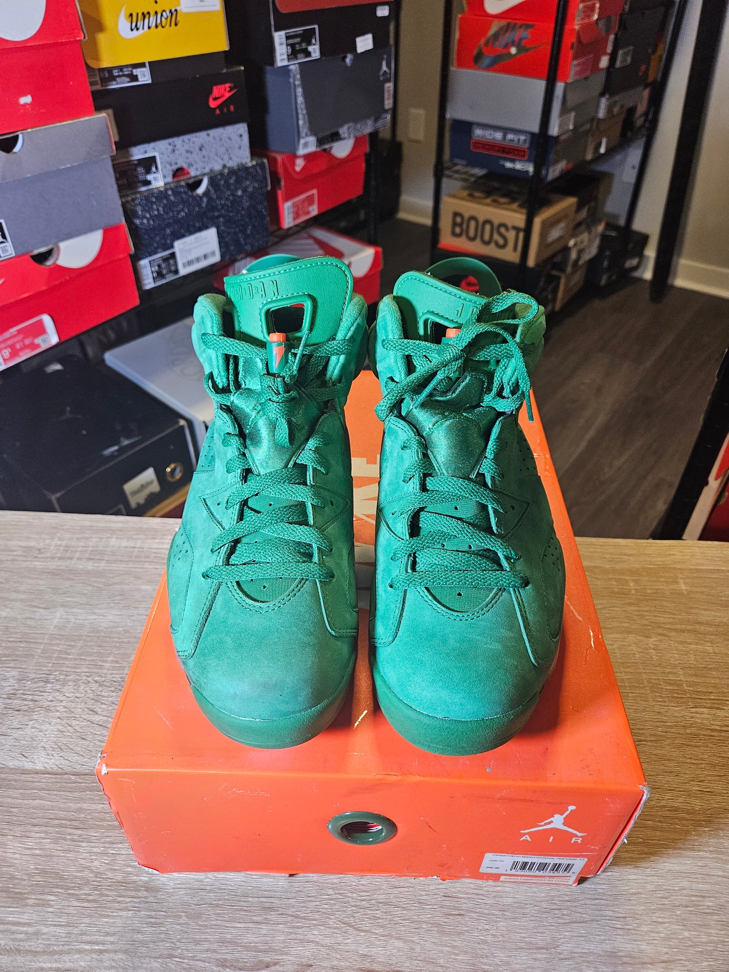 Size 8.5 - AJ 6 Retro NRG Green Suede Gatorade