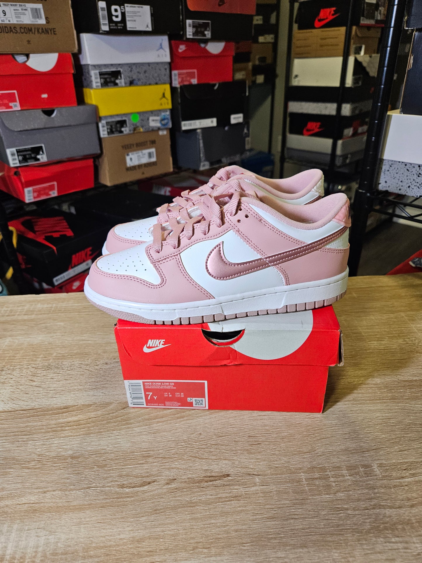 Size 7Y - Dunk Low Pink Velvet