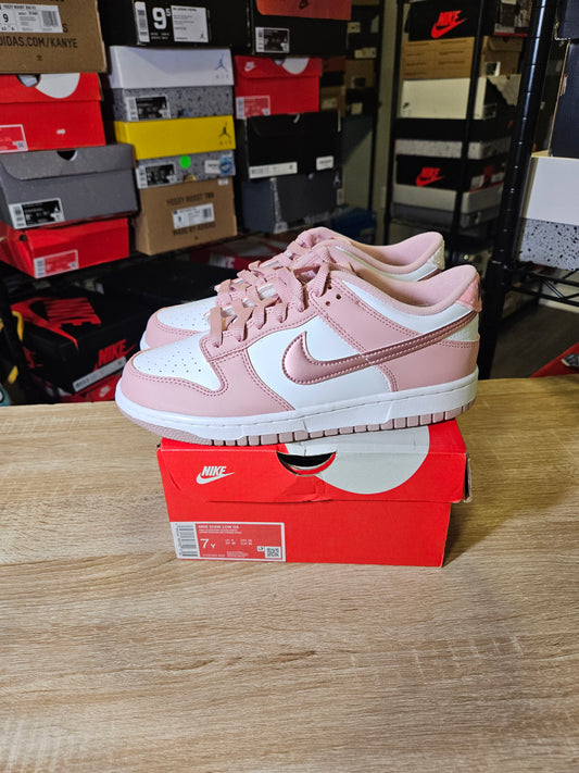 Size 7Y - Dunk Low Pink Velvet