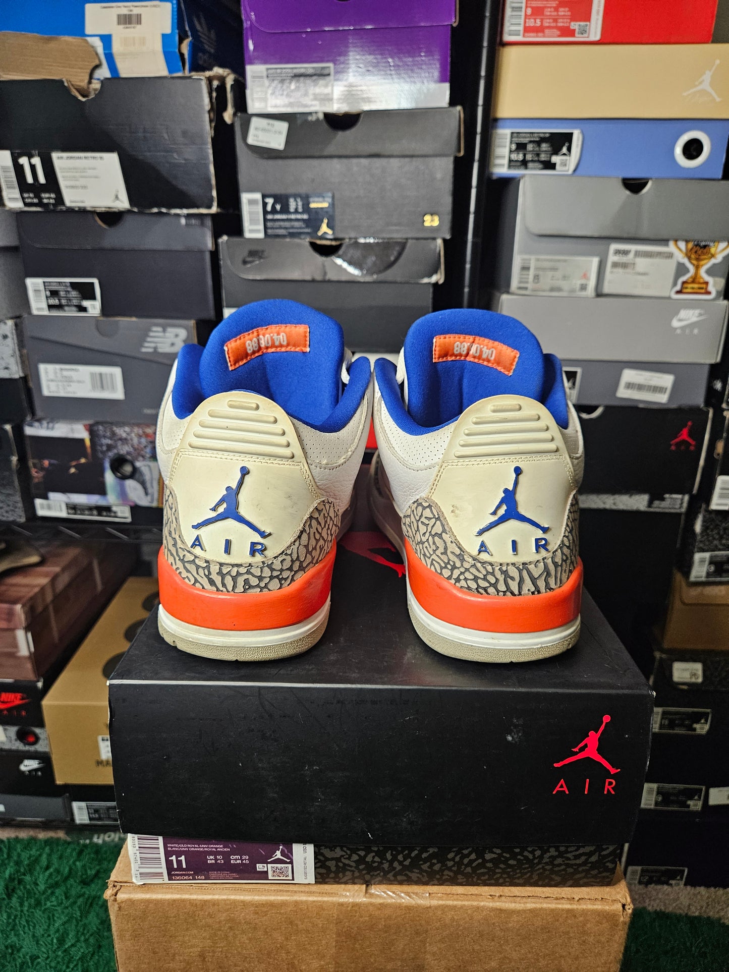 Size 11 - AJ 3 Retro Knicks