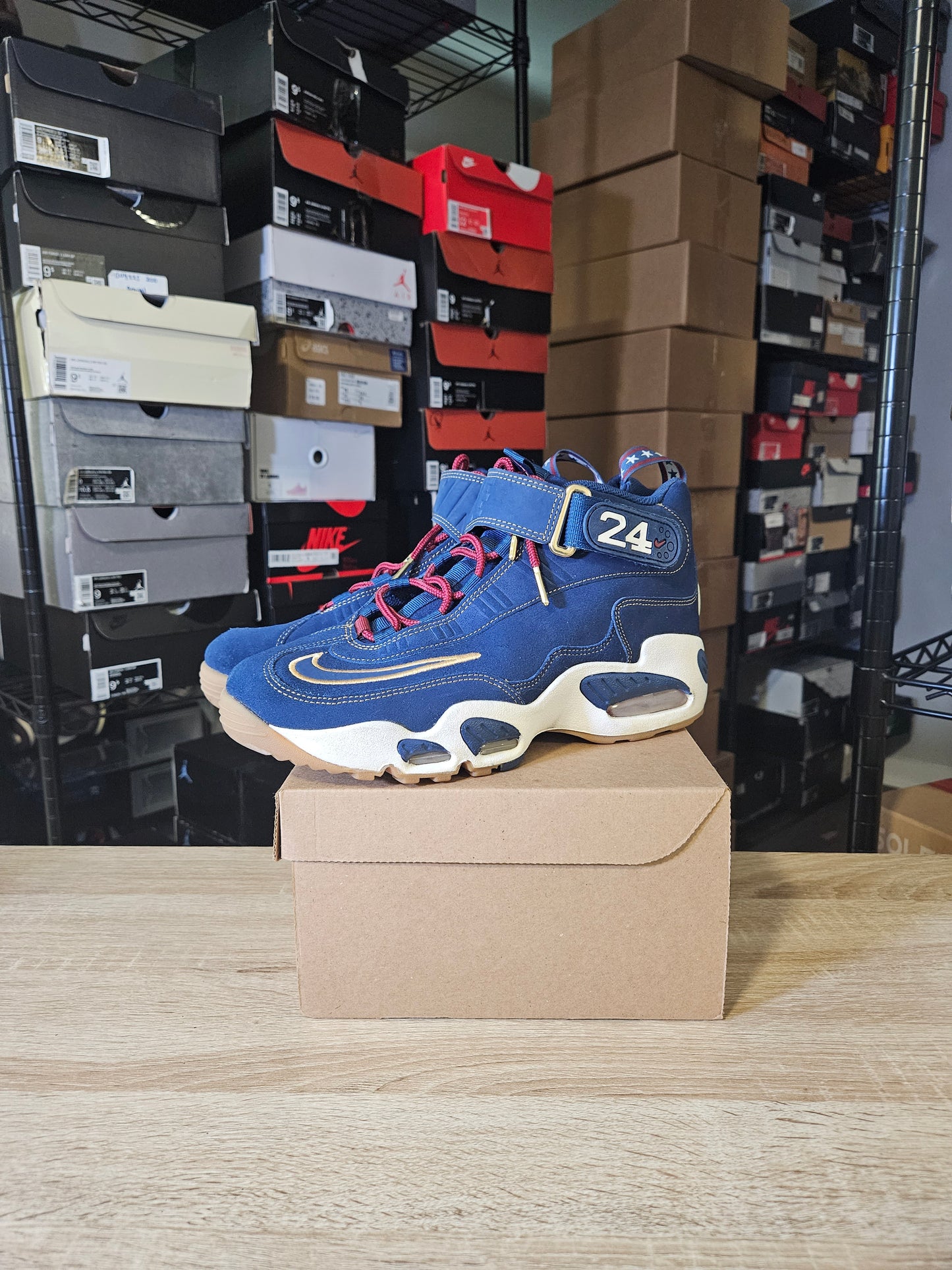 Size 10 - Air Griffey Max 1 Prez Qz Vote for Griffey