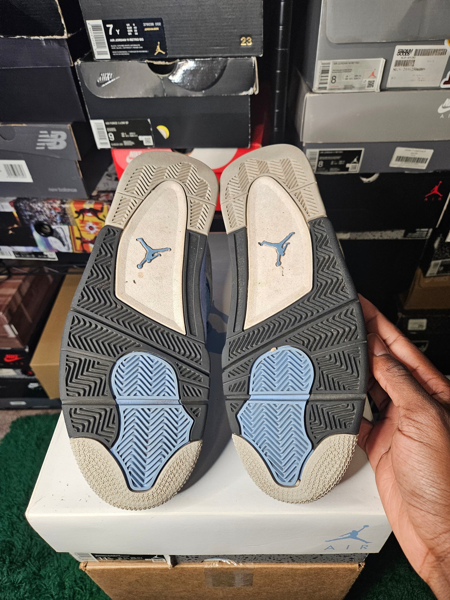 Size 11.5 - Jordan 4 University Blue