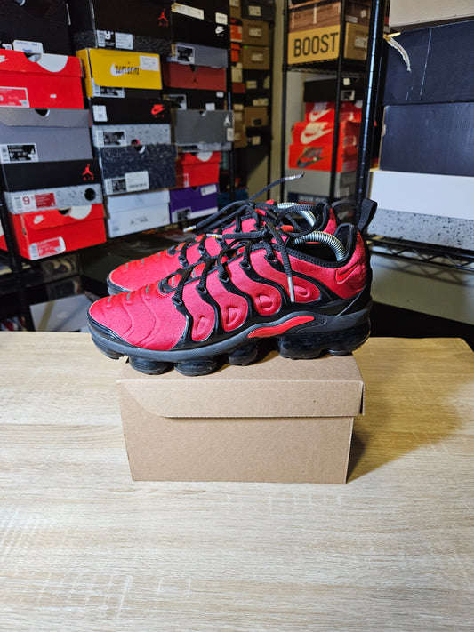 Size 8.5 - Air VaporMax Plus University Red