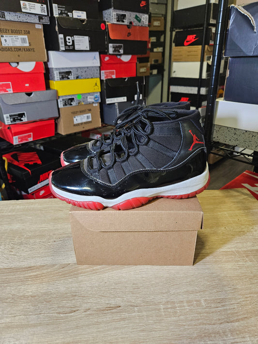 Size 9.5 - AJ 11 Retro High Bred