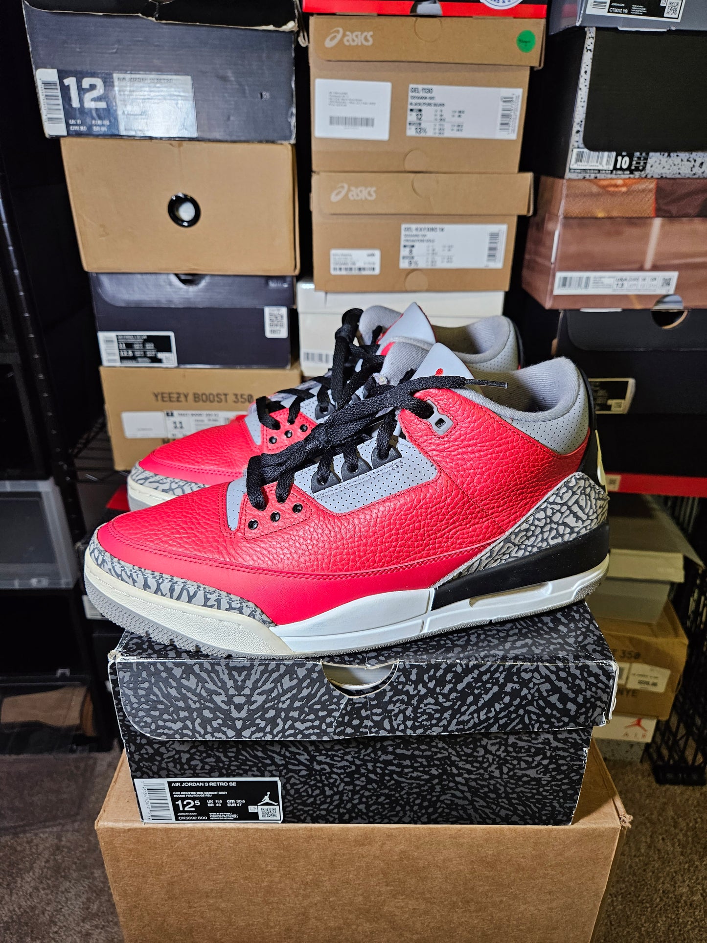 Size 12.5 - AJ 3 Unite Red