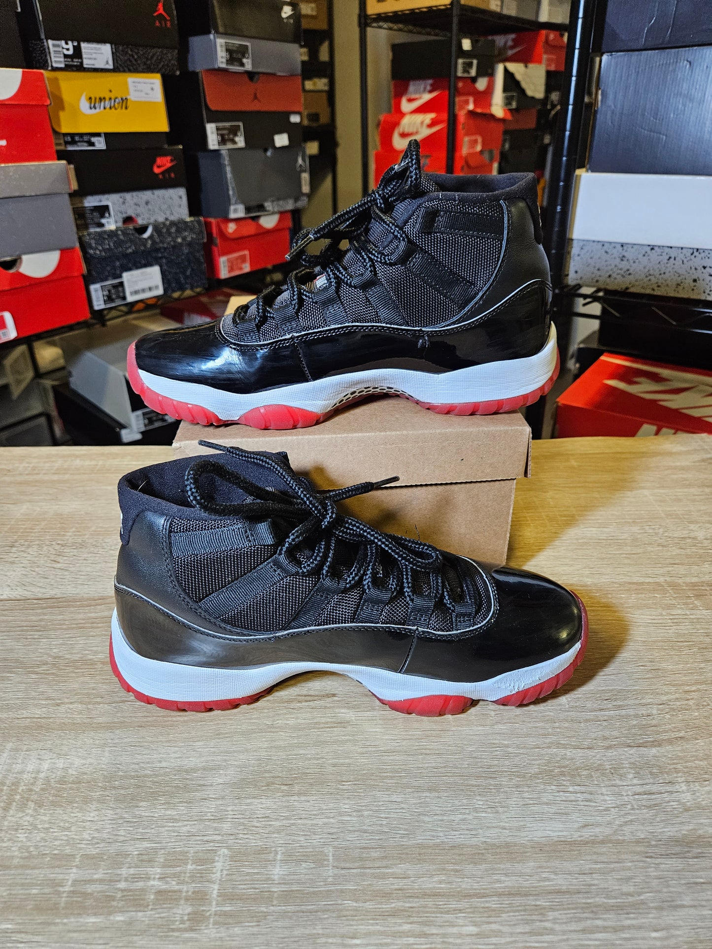 Size 8 - AJ 11 Retro High Bred