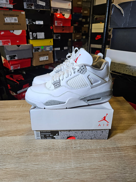 Size 11 - AJ 4 Retro Mid White Oreo