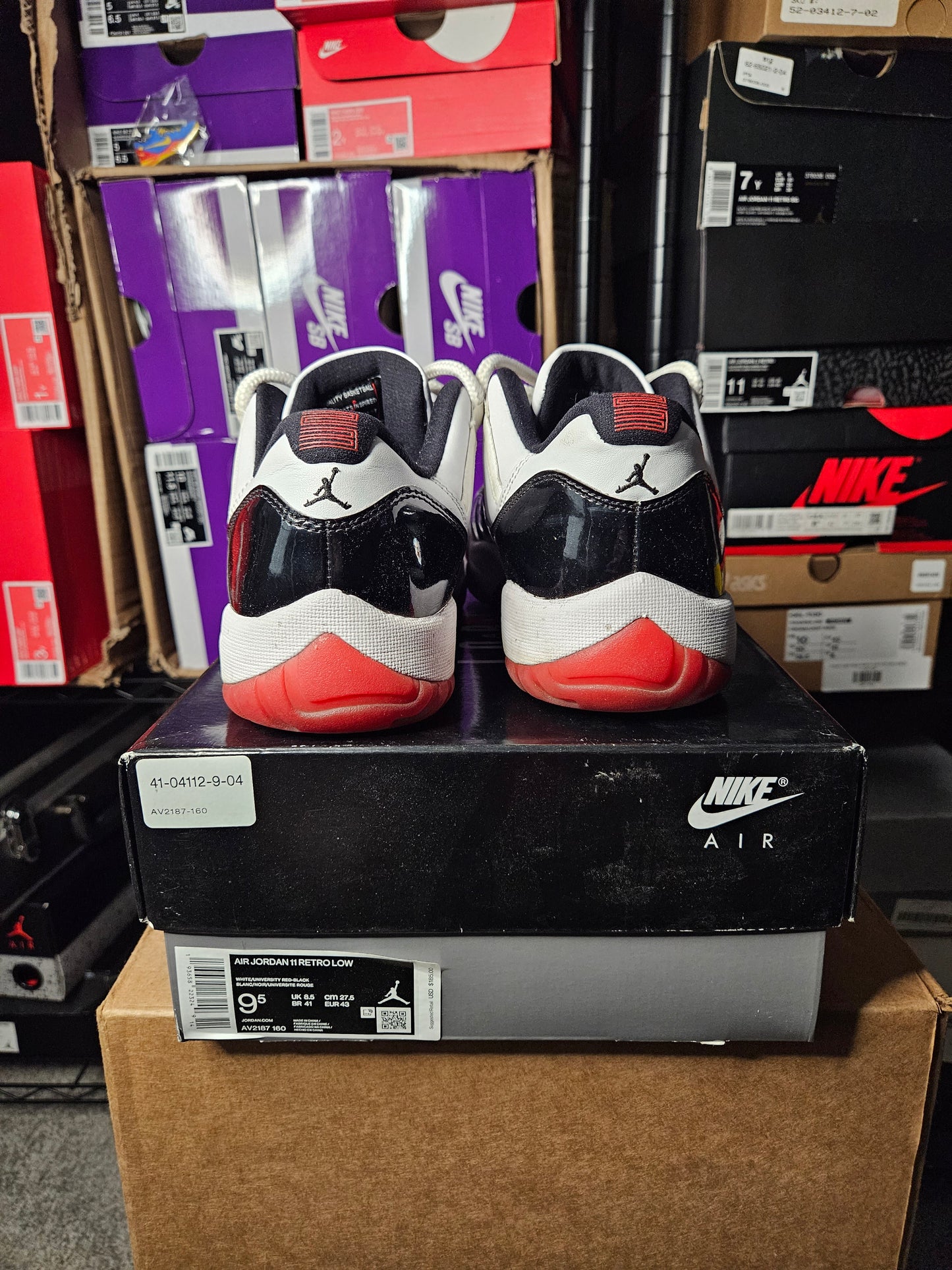 Size 9.5 - AJ 11 Retro Low Concord-Bred