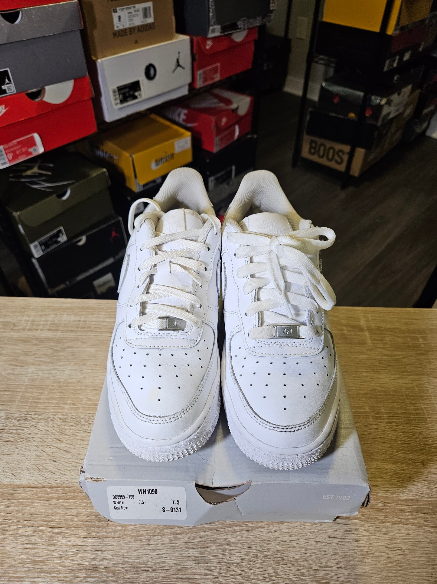 Size 7.5W/6M - AF1 Low White 2018
