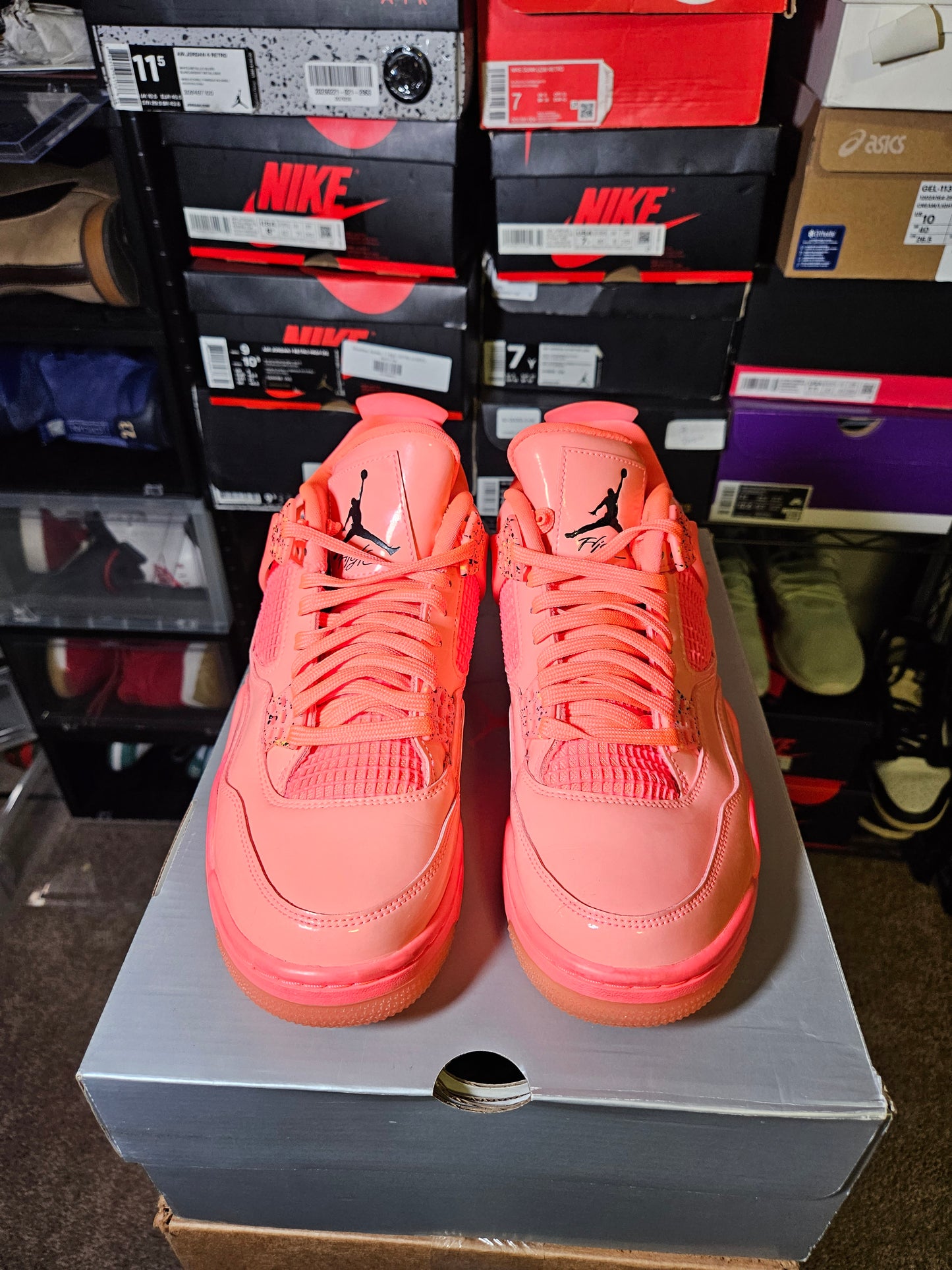Size 10W/8.5M - Air Jordan 4 Retro NRG Hot Punch W