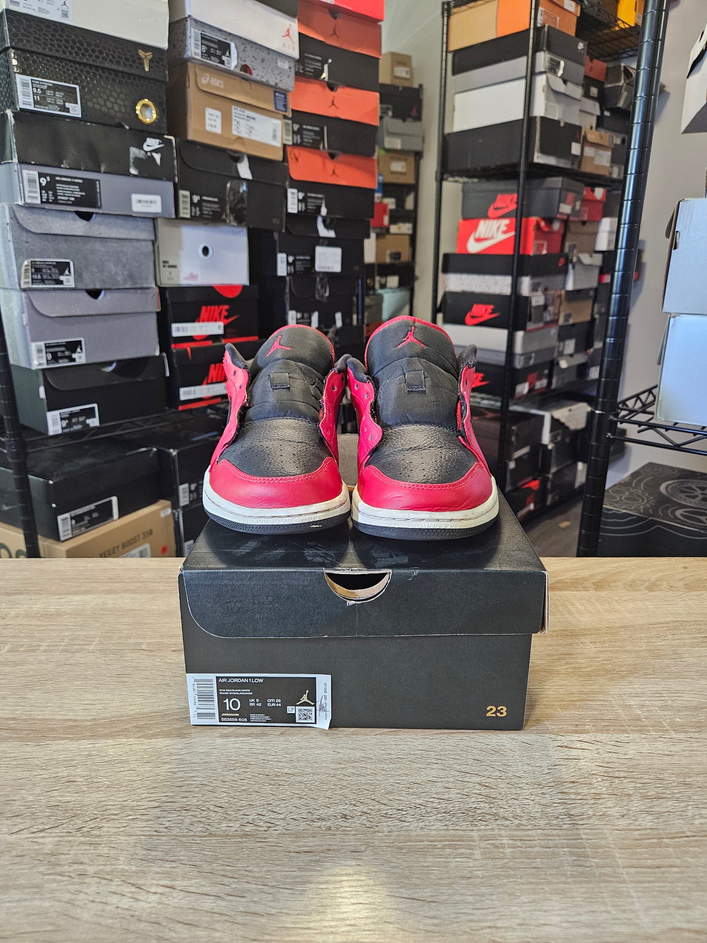 Size 10 - AJ 1 Low Reverse Bred