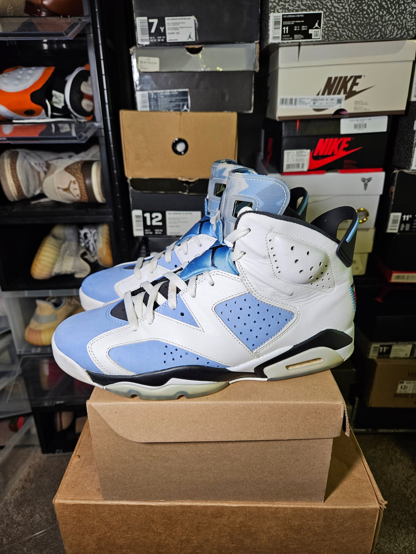 Size 10.5 - AJ 6 Retro Mid UNC Home