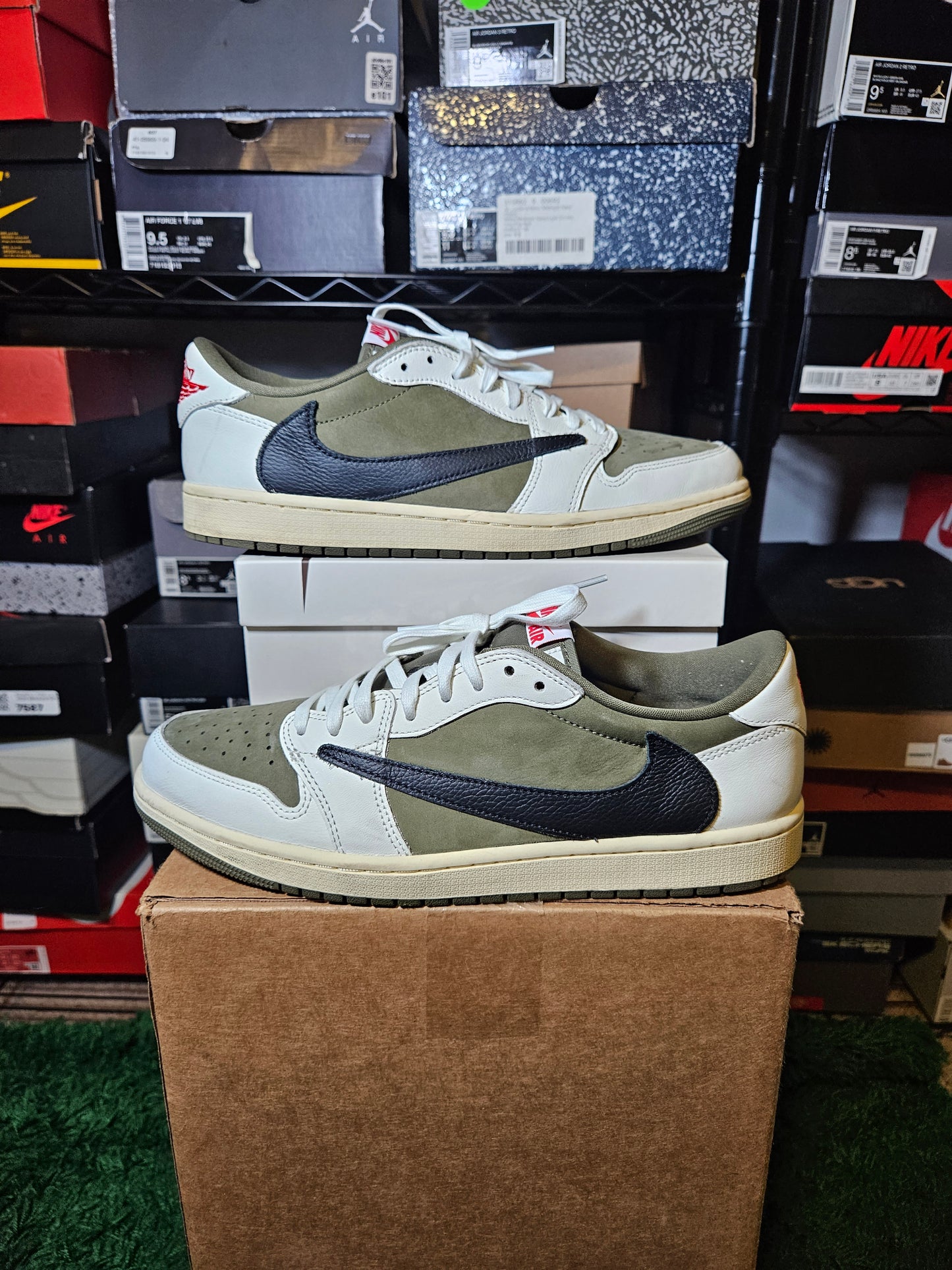 Size 11.5 - Travis Scott x AJ 1 Retro OG SP Low Reverse Olive /...