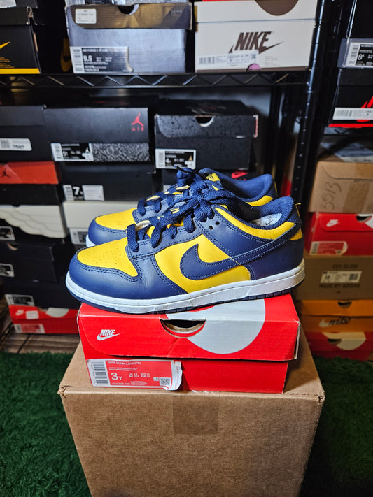 Size 3Y - Dunk Low Michigan 2021