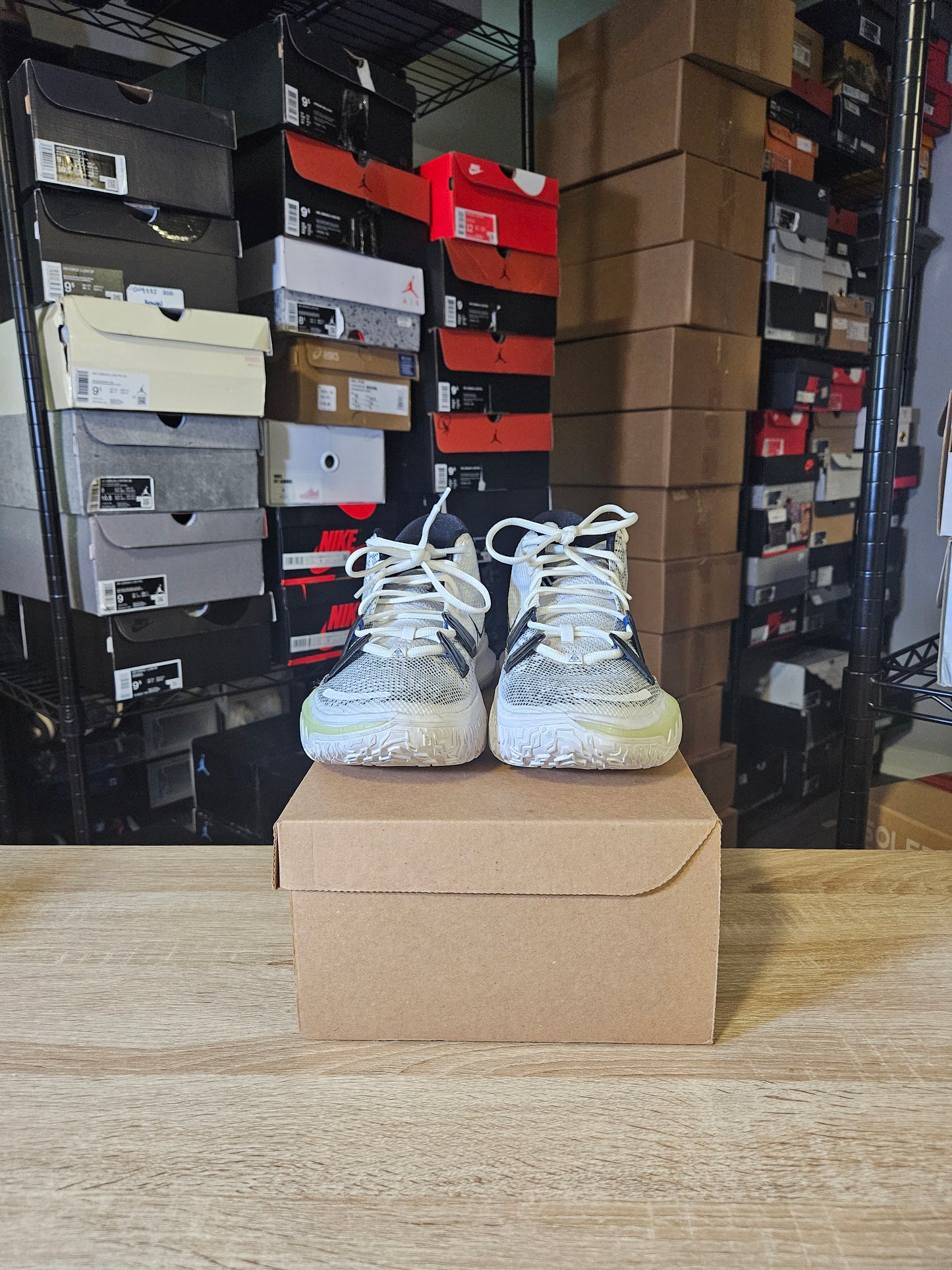Size 10.5 - Kyrie 7 Brooklyn Beats