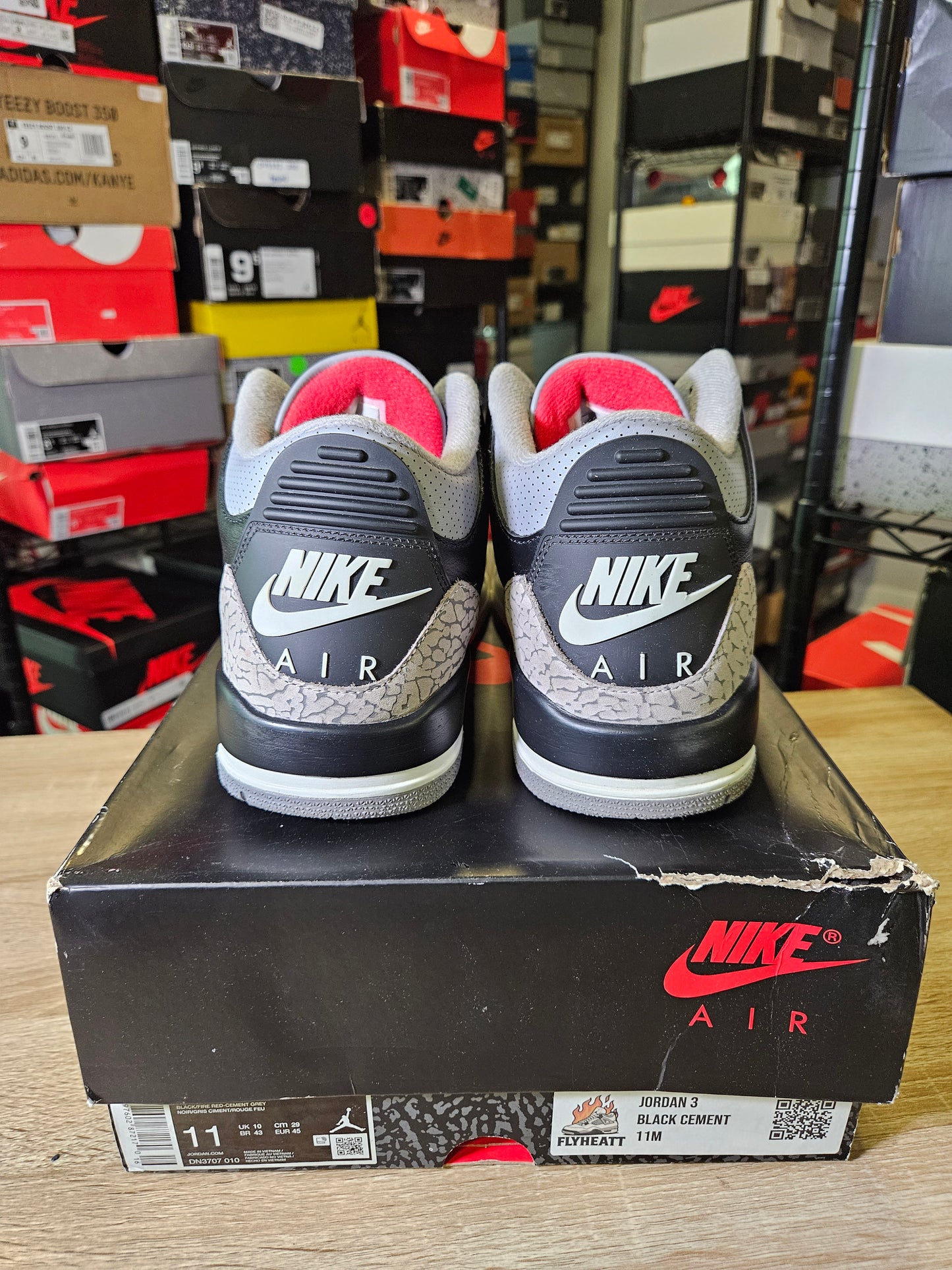 Size 11 - AJ 3 Retro OG 2024 Black Cement