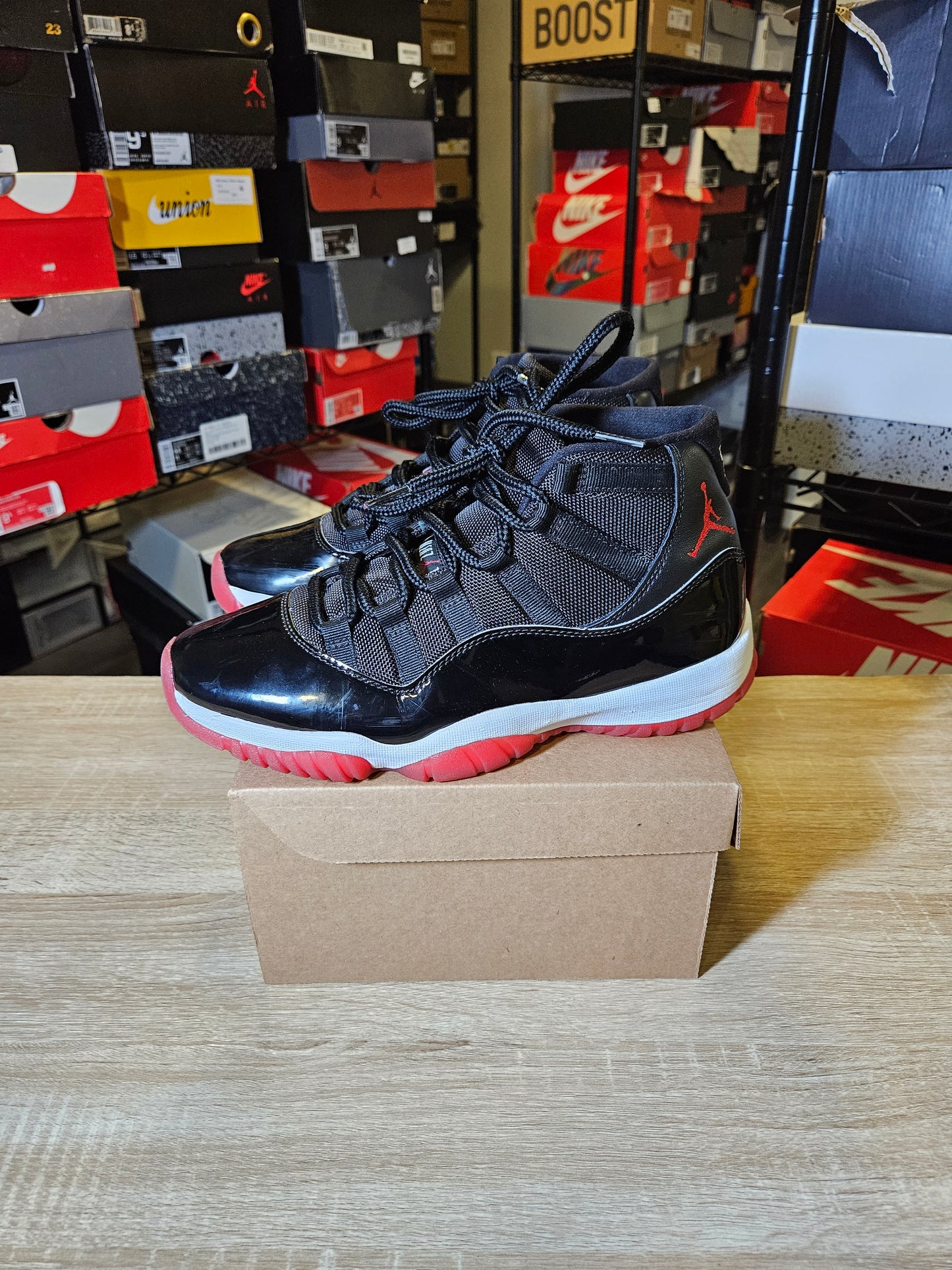Size 8 - AJ 11 Retro High Bred